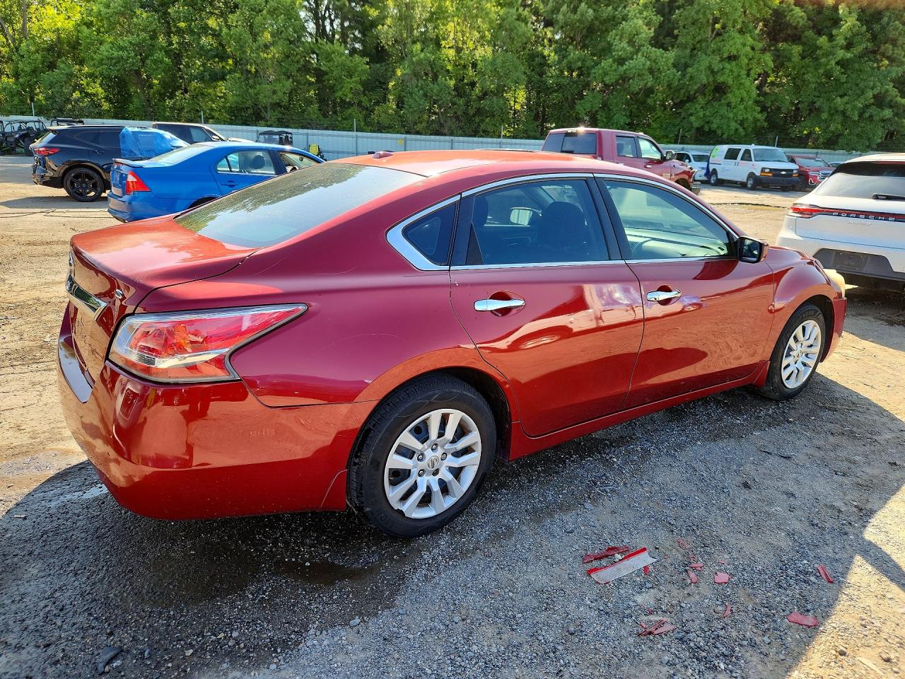 2015 Nissan Altima 2.5 S Burgundy vin: 1N4AL3AP7FN316988