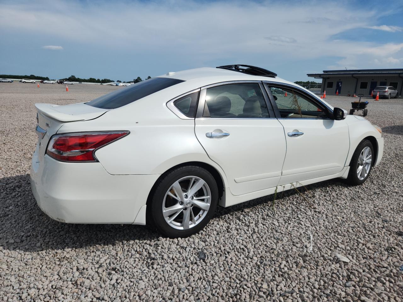 2015 Nissan Altima 2.5 Sl White vin: 1N4AL3AP7FN338411