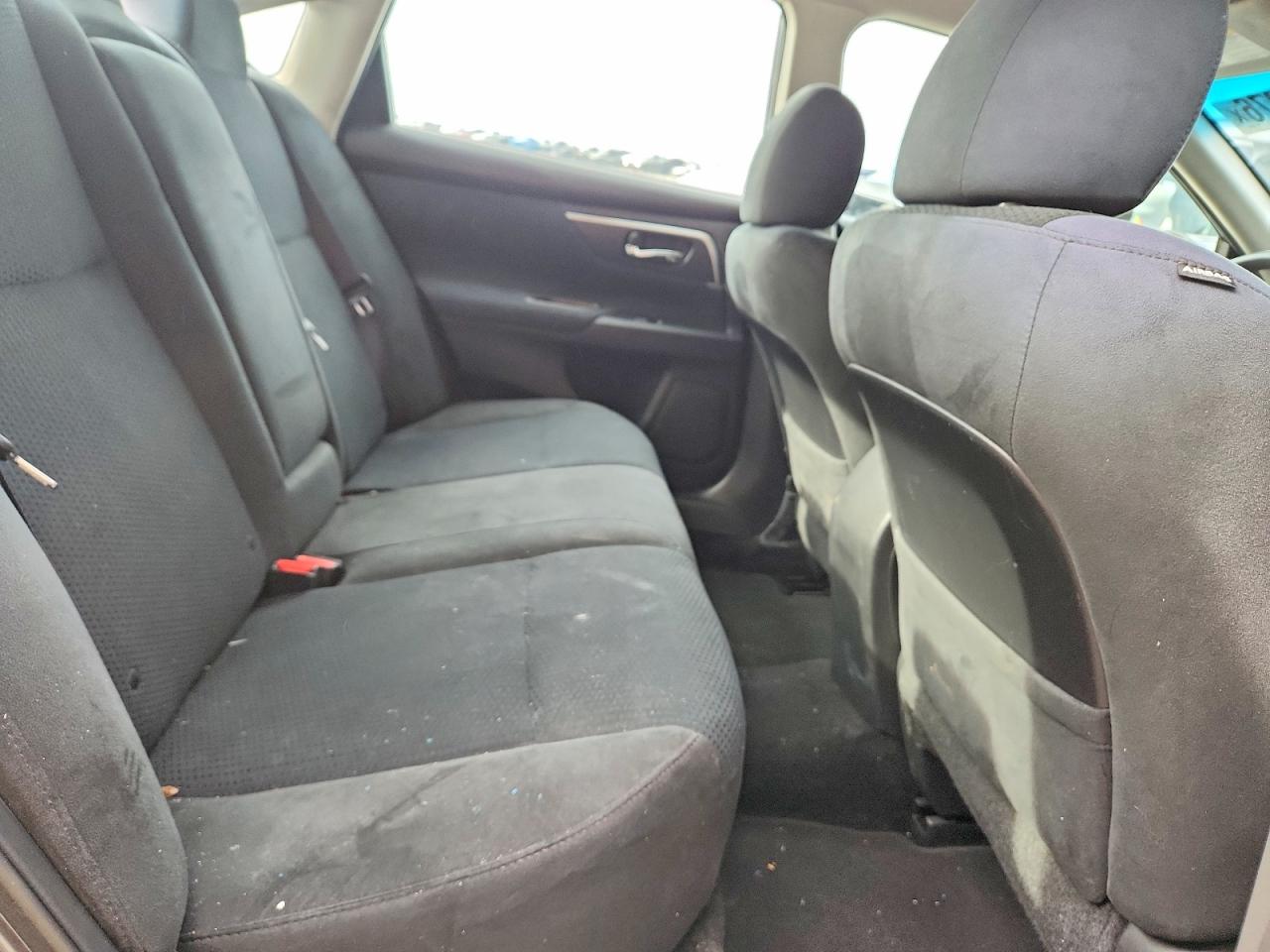 2015 Nissan Altima 2.5 S Gray vin: 1N4AL3AP7FN340692