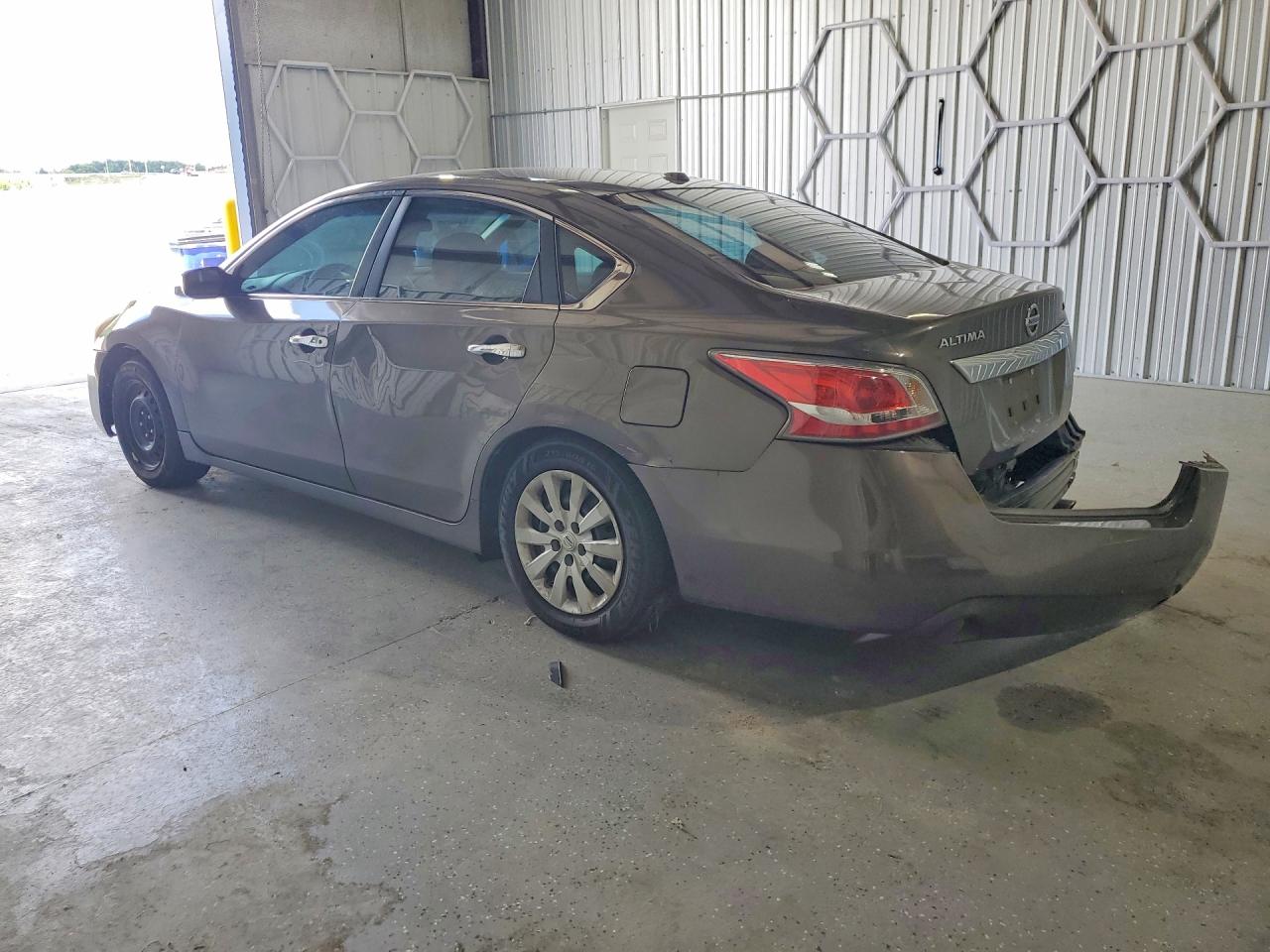 2015 Nissan Altima S Brown vin: 1N4AL3AP7FN342071