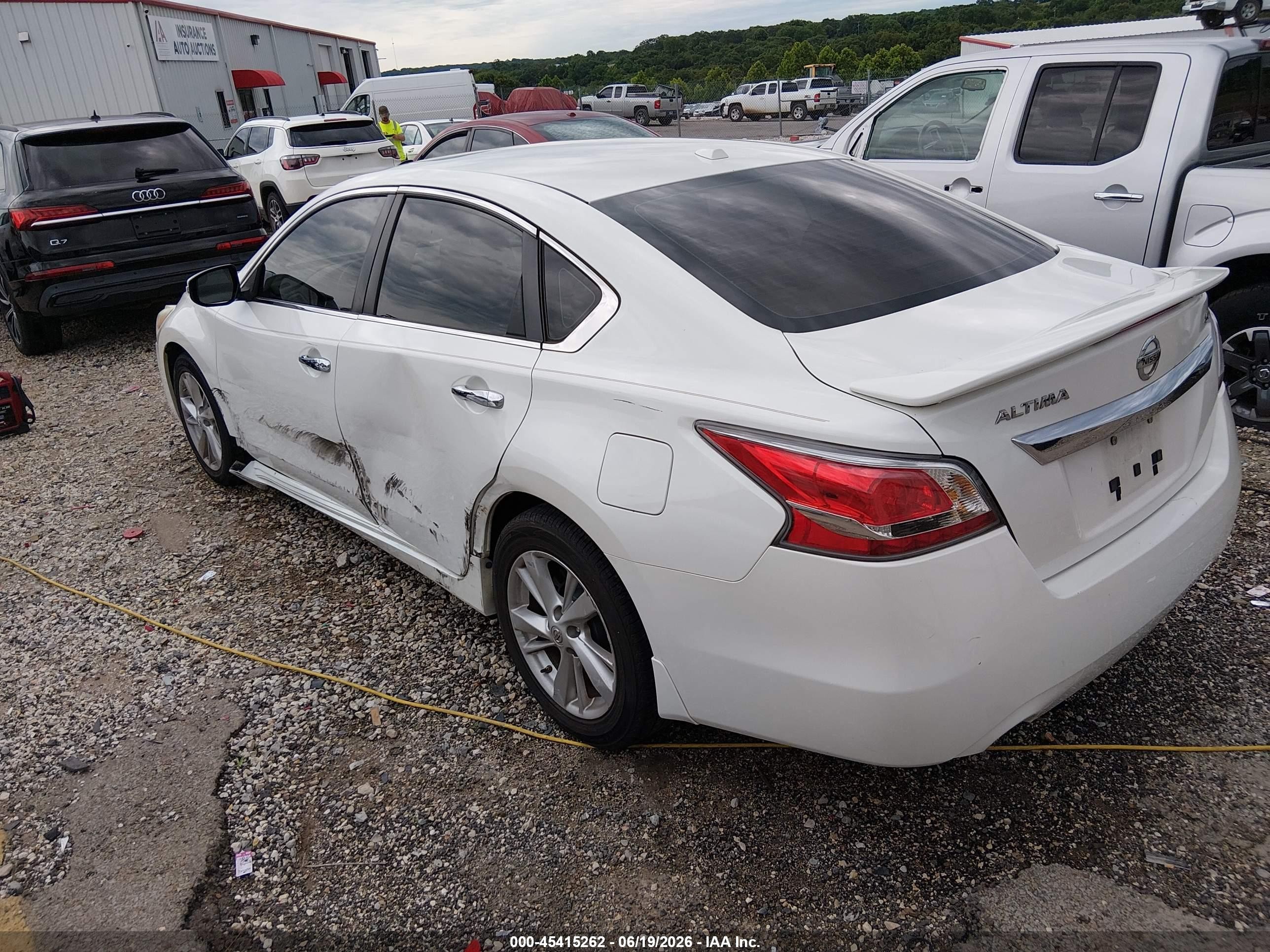 2015 Nissan Altima 2.5 Sl White vin: 1N4AL3AP7FN355144