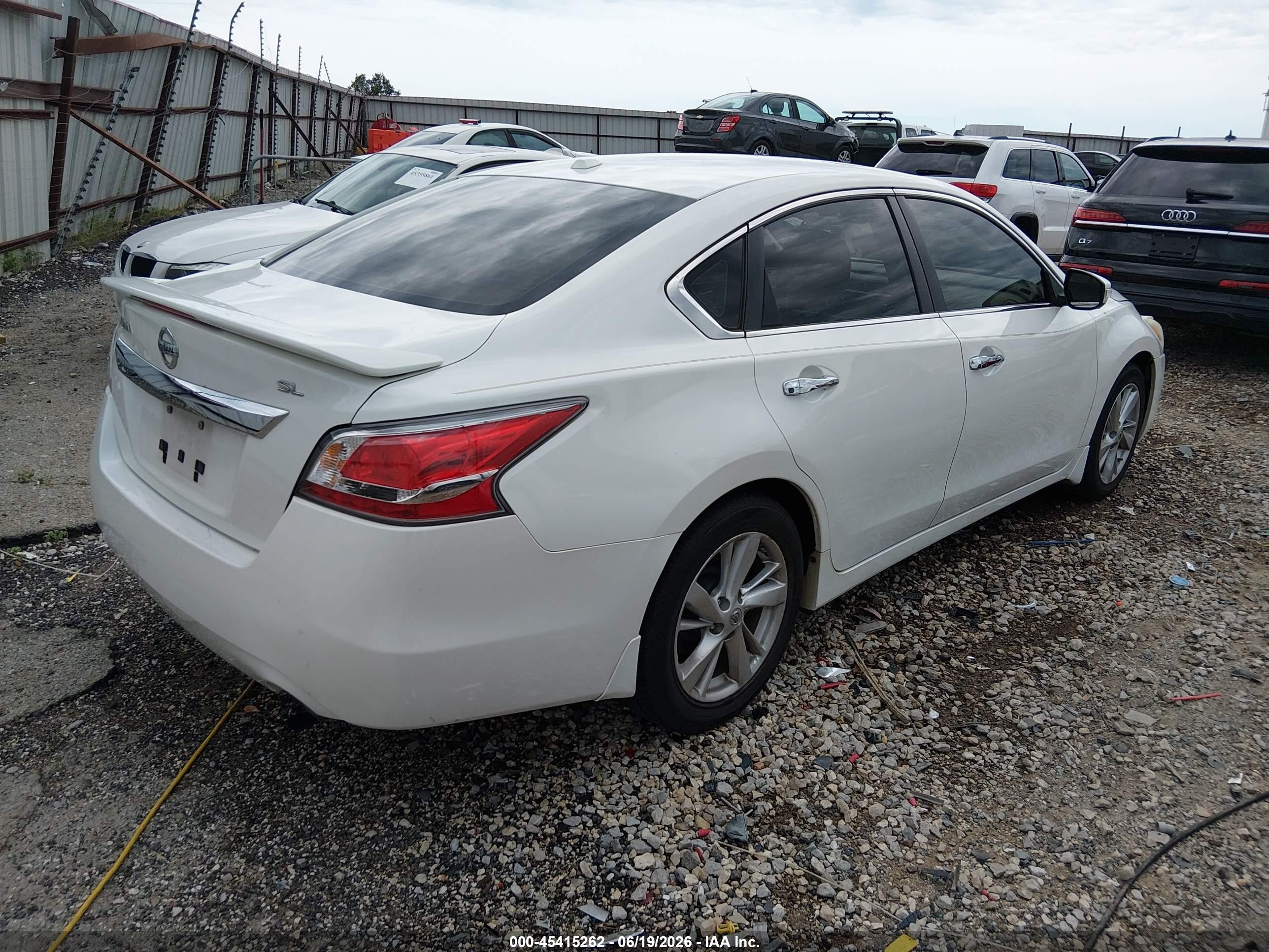2015 Nissan Altima 2.5 Sl White vin: 1N4AL3AP7FN355144