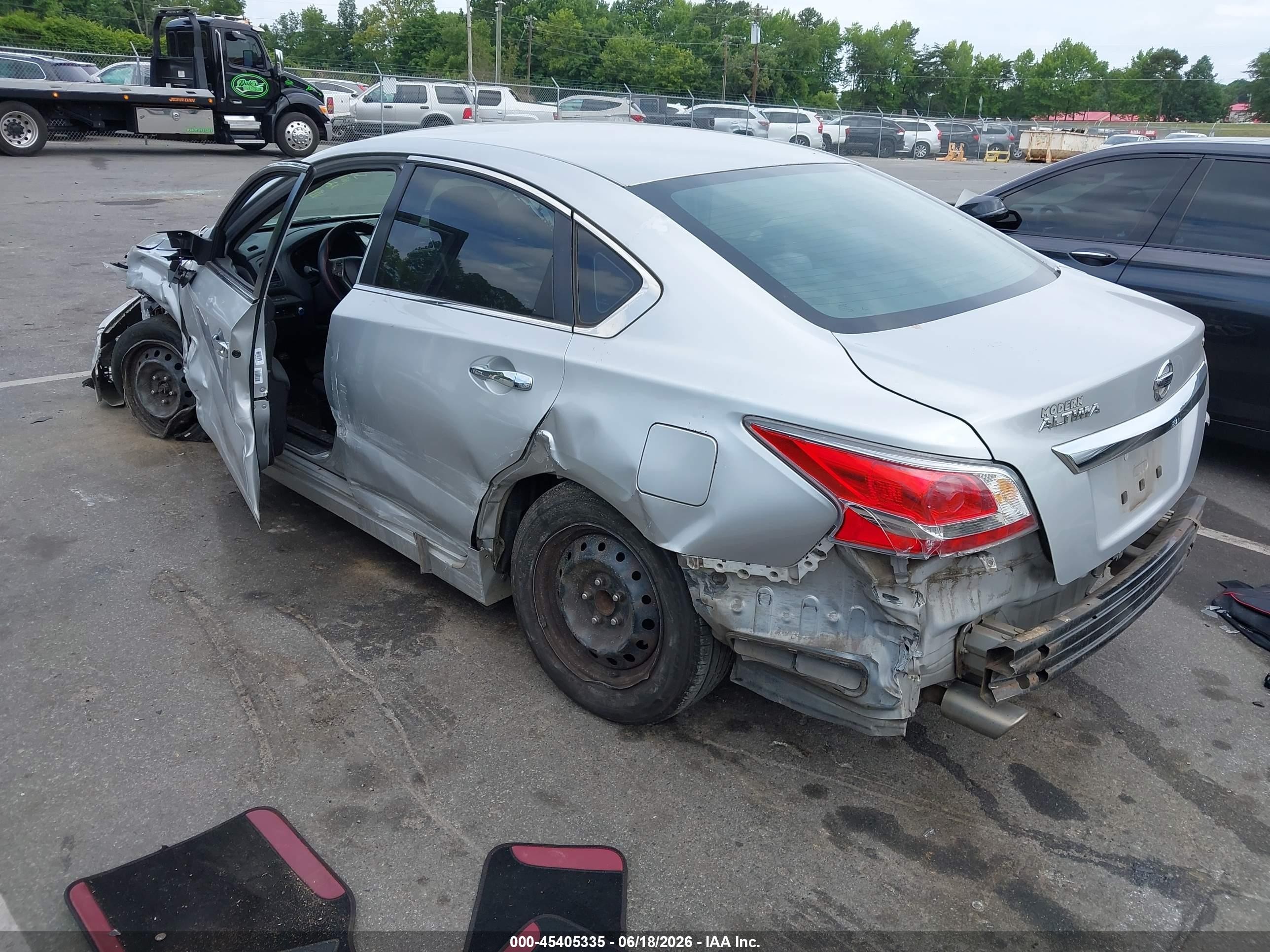 2015 Nissan Altima 2.5/2.5 S/2.5 Sl/2.5 Sv Silver vin: 1N4AL3AP7FN383042