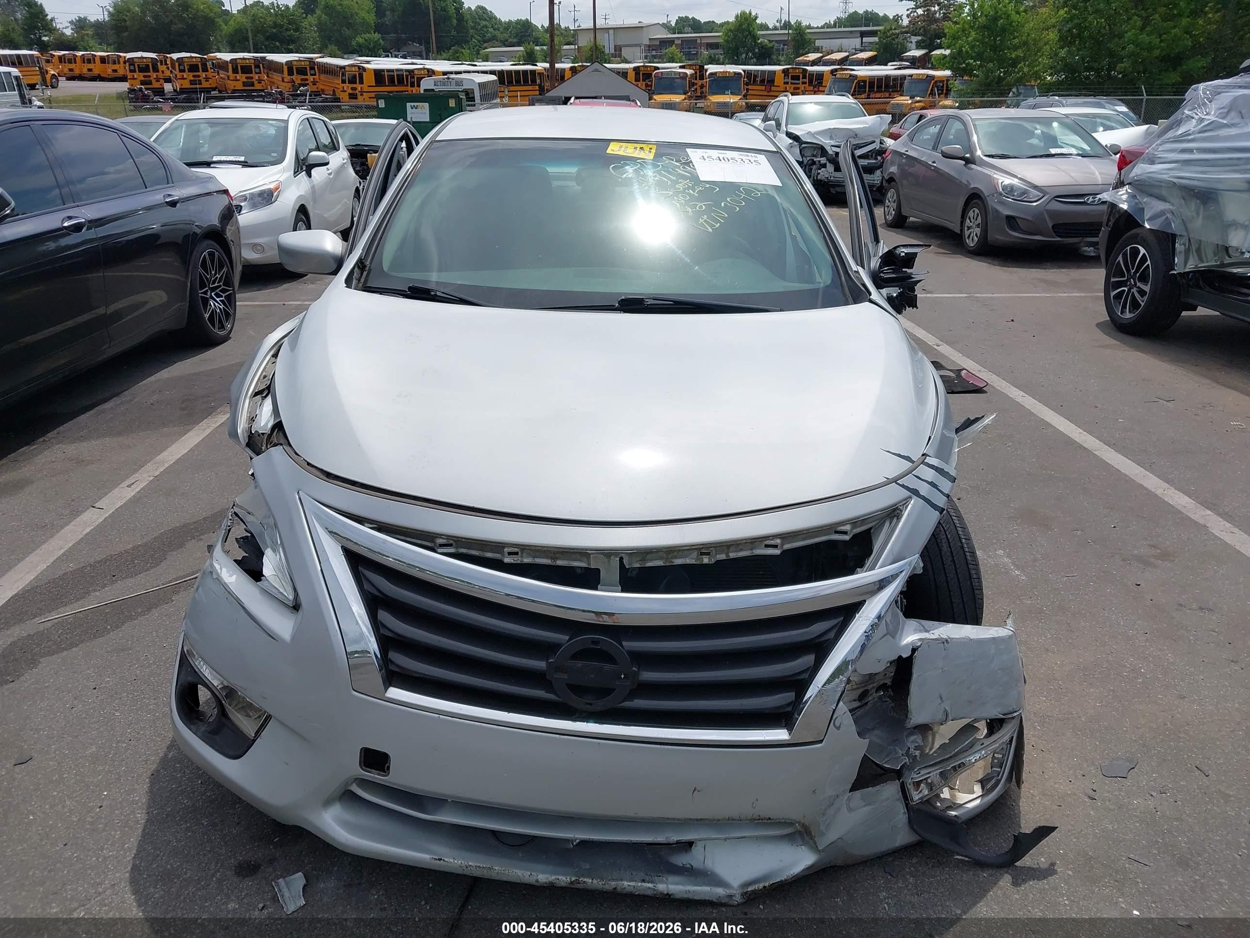 2015 Nissan Altima 2.5/2.5 S/2.5 Sl/2.5 Sv Silver vin: 1N4AL3AP7FN383042