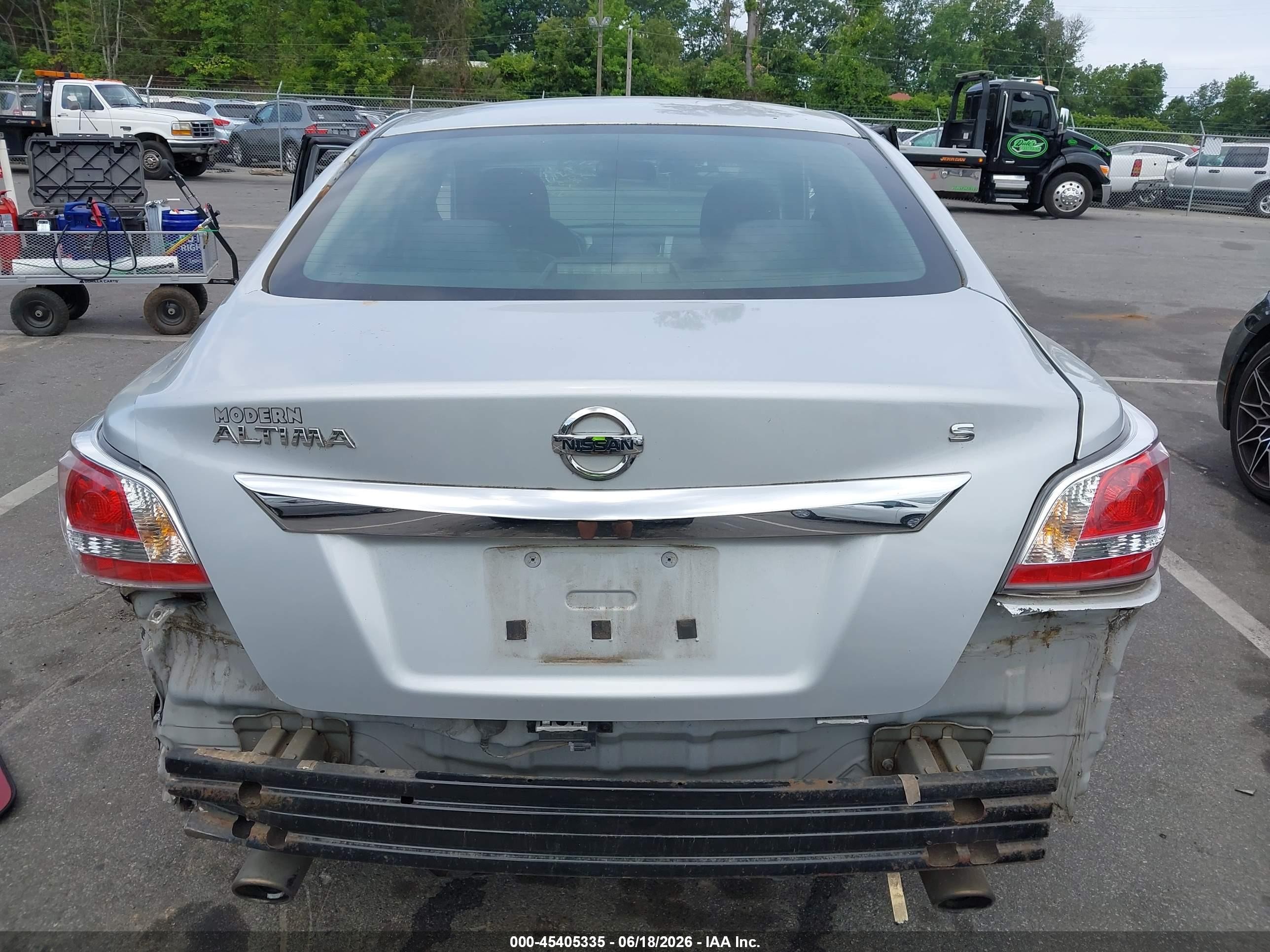 2015 Nissan Altima 2.5/2.5 S/2.5 Sl/2.5 Sv Silver vin: 1N4AL3AP7FN383042