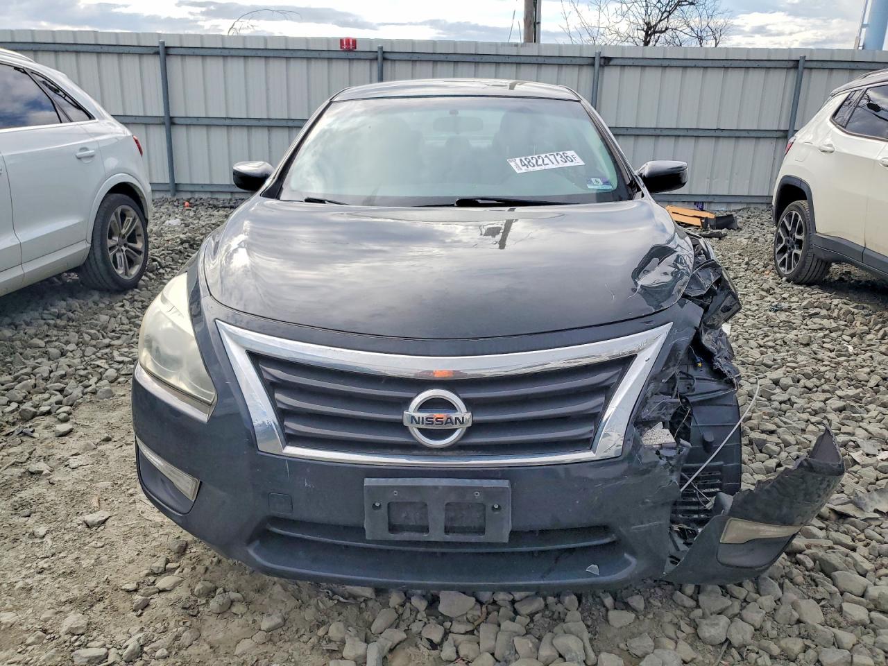 2015 Nissan Altima 2.5 S Black vin: 1N4AL3AP7FN395630