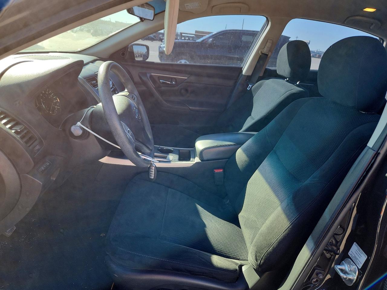 2015 Nissan Altima 2.5 S Черный vin: 1N4AL3AP7FN401698