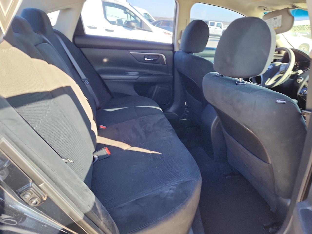 2015 Nissan Altima 2.5 S Черный vin: 1N4AL3AP7FN401698