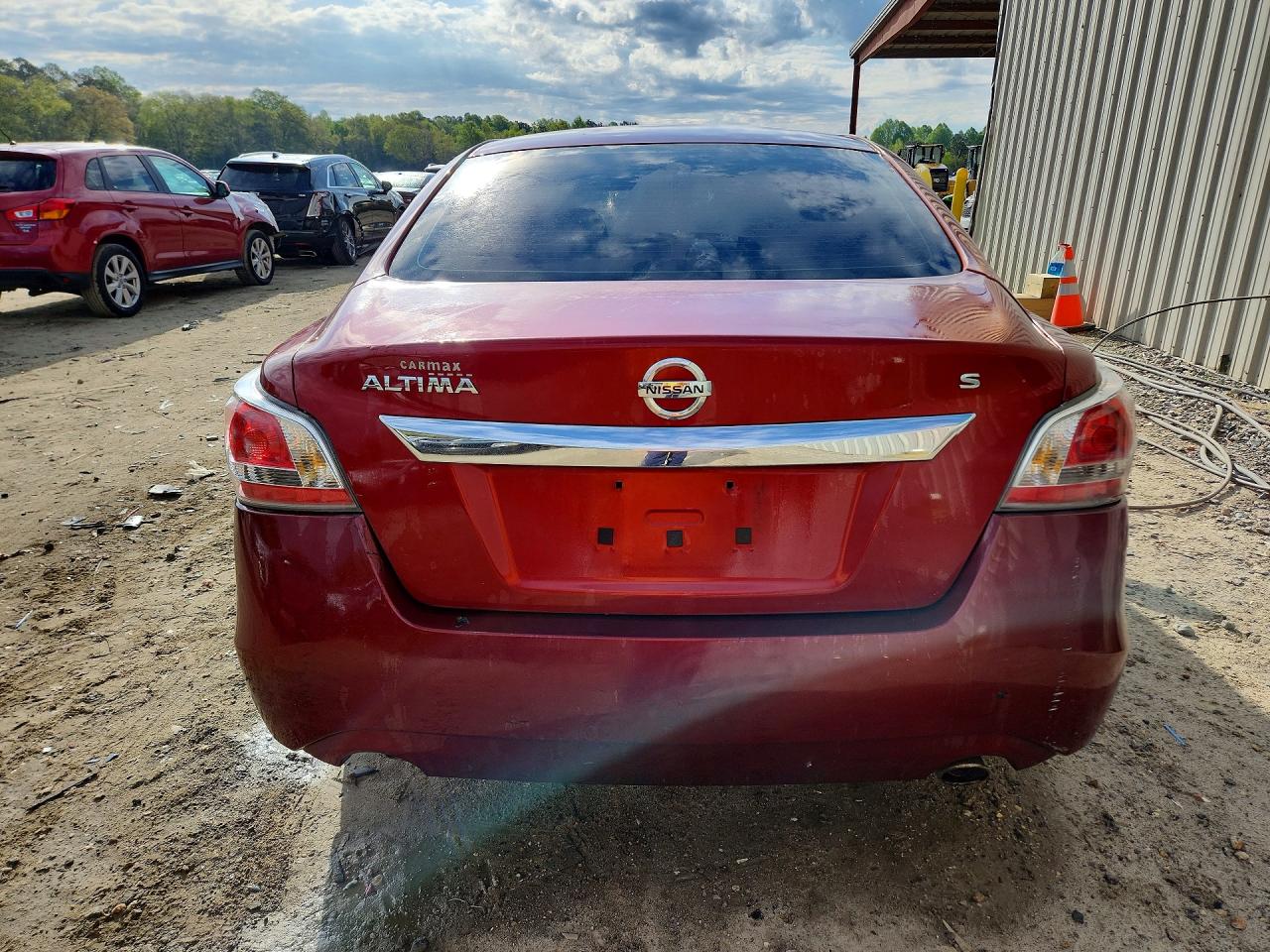 2015 Nissan Altima 2.5 S Burgundy vin: 1N4AL3AP7FN402432
