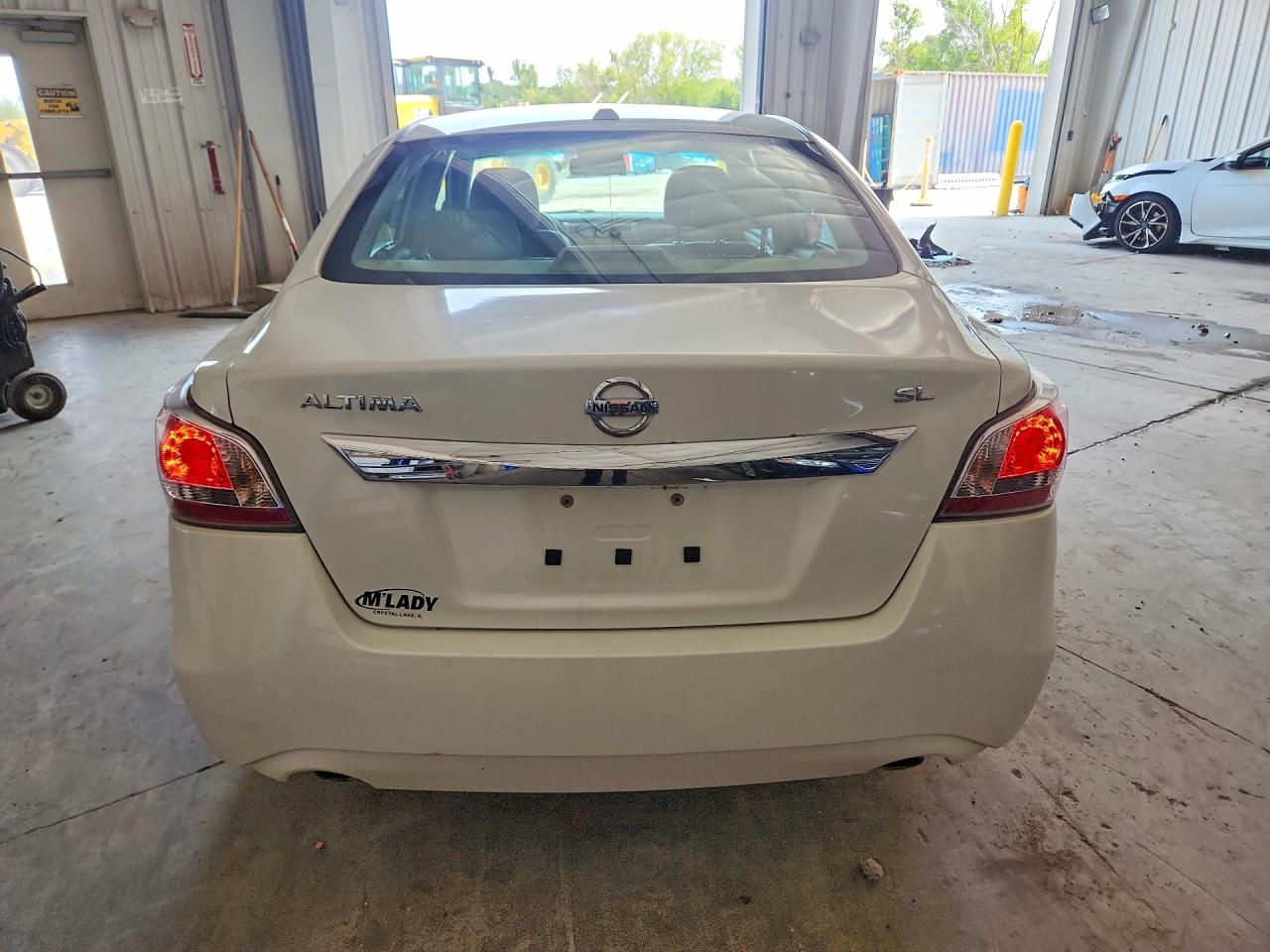 2015 Nissan Altima 2.5 Sl White vin: 1N4AL3AP7FN861766