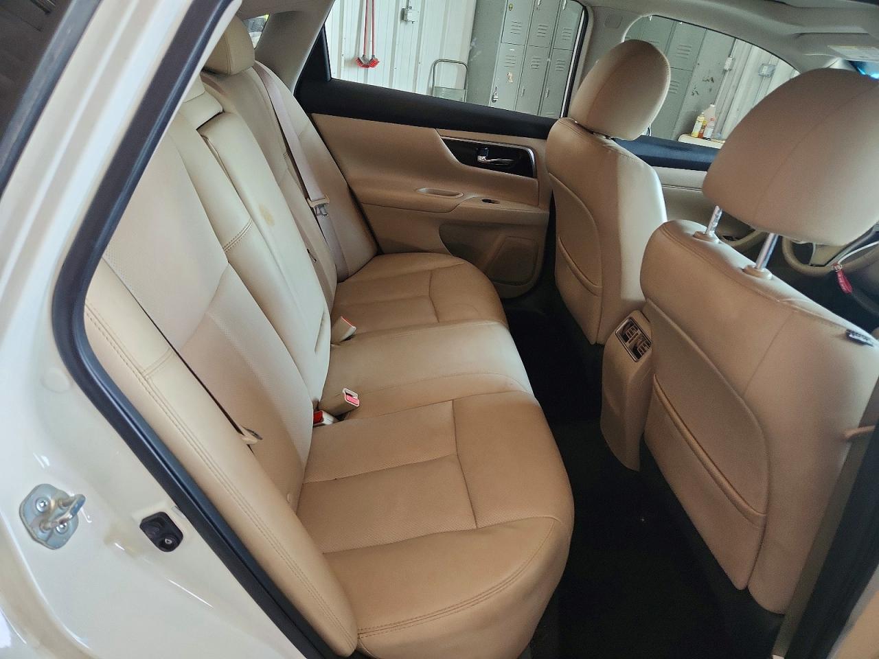 2015 Nissan Altima 2.5 Sl White vin: 1N4AL3AP7FN861766
