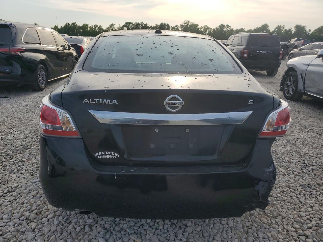 2015 Nissan Altima 2.5 S Black vin: 1N4AL3AP7FN865932