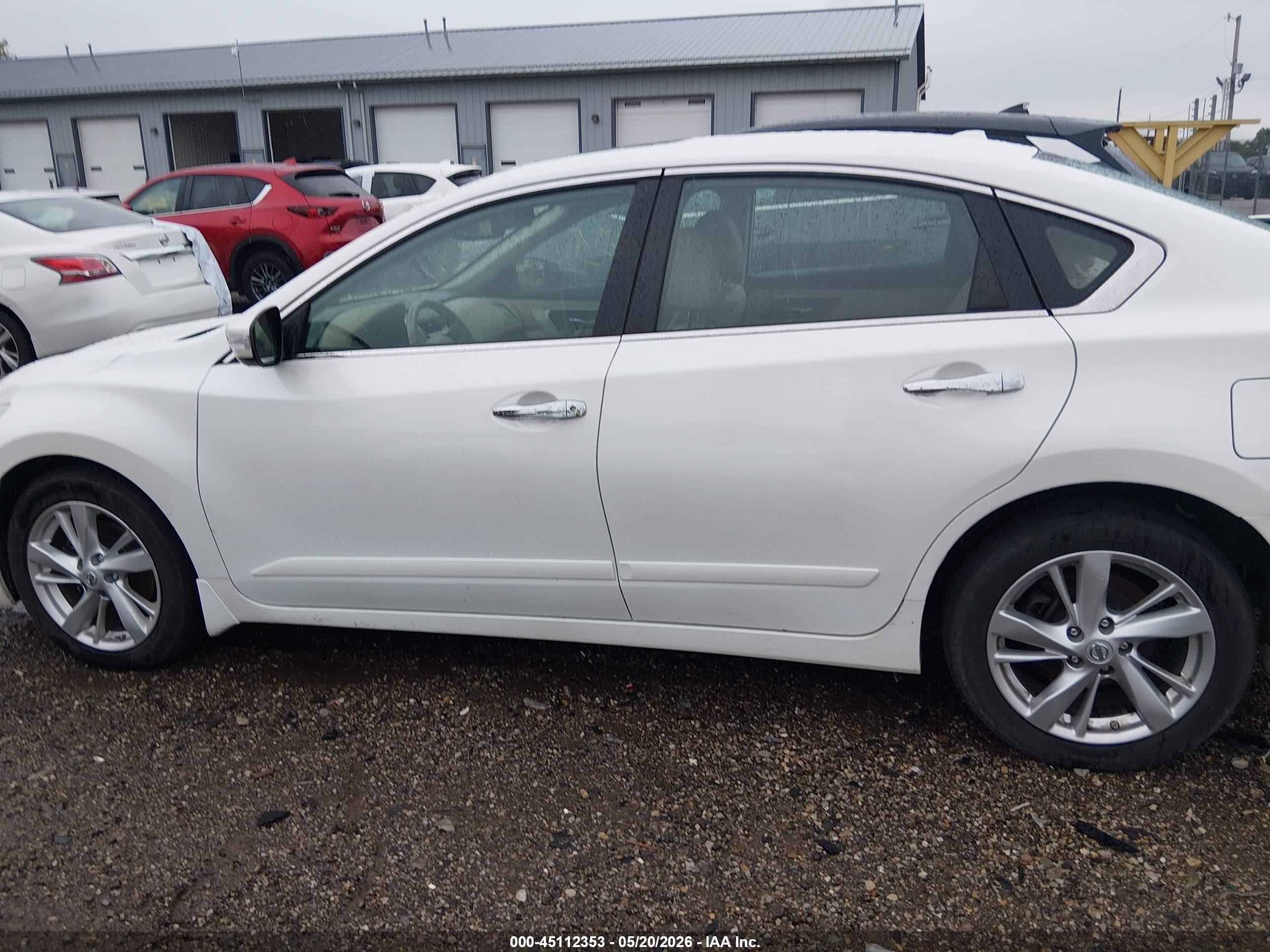 2015 Nissan Altima 2.5 Sl White vin: 1N4AL3AP7FN873691