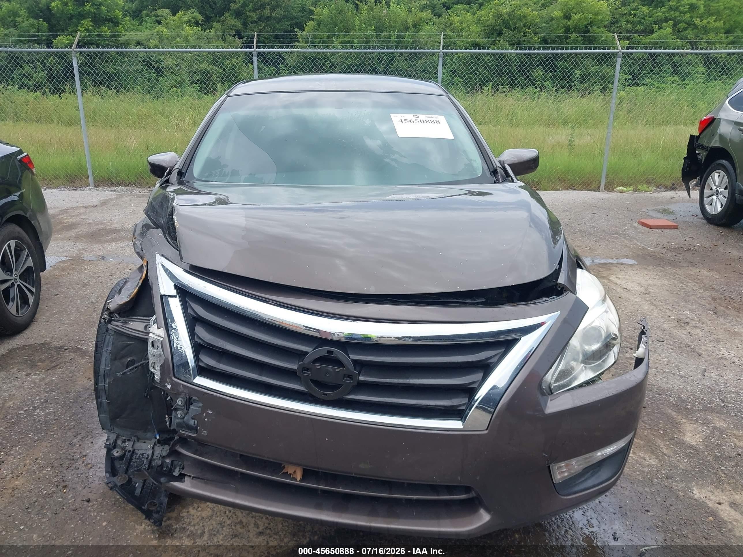 2015 Nissan Altima 2.5 S Brown vin: 1N4AL3AP7FN876090