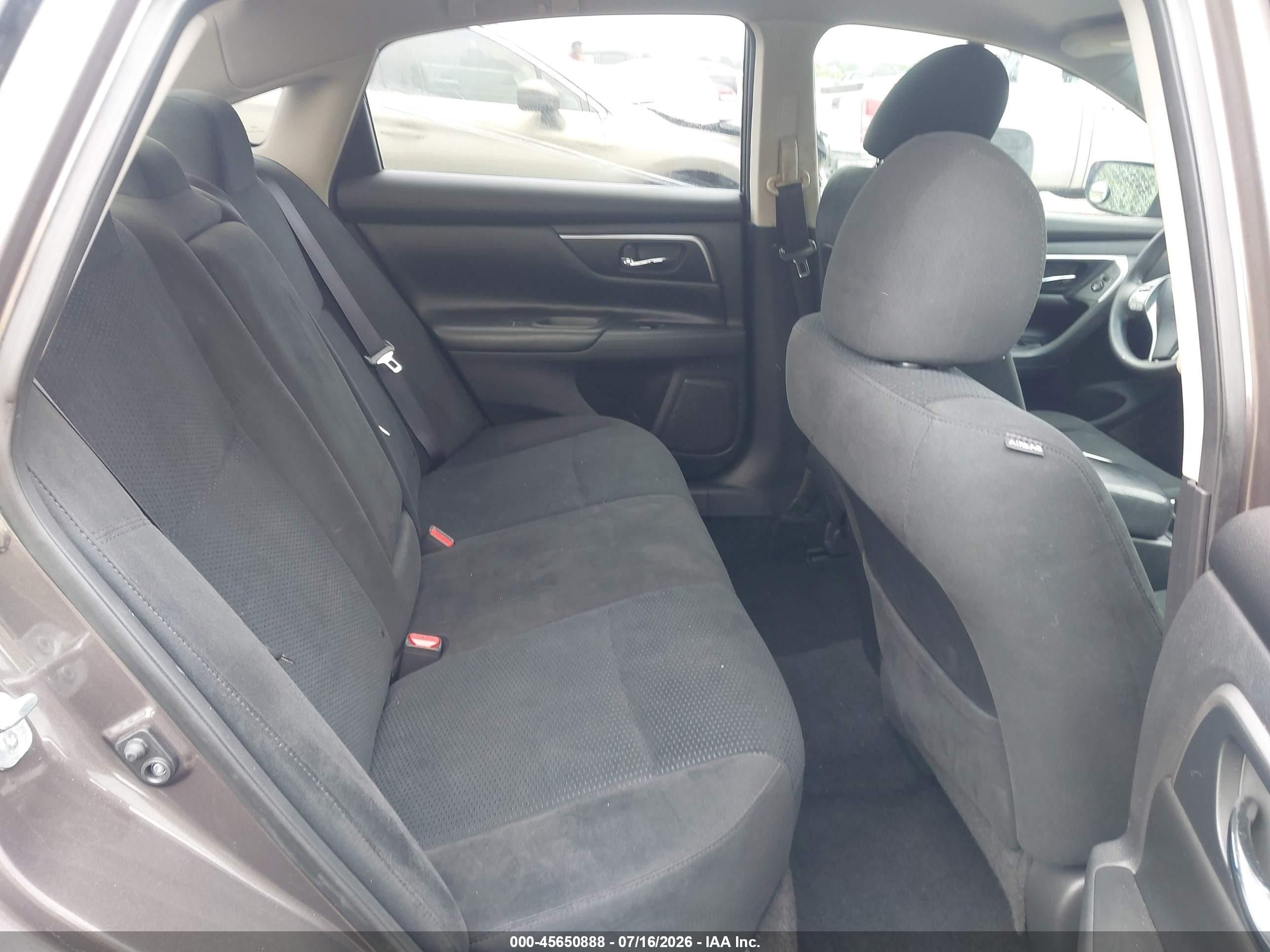 2015 Nissan Altima 2.5 S Brown vin: 1N4AL3AP7FN876090