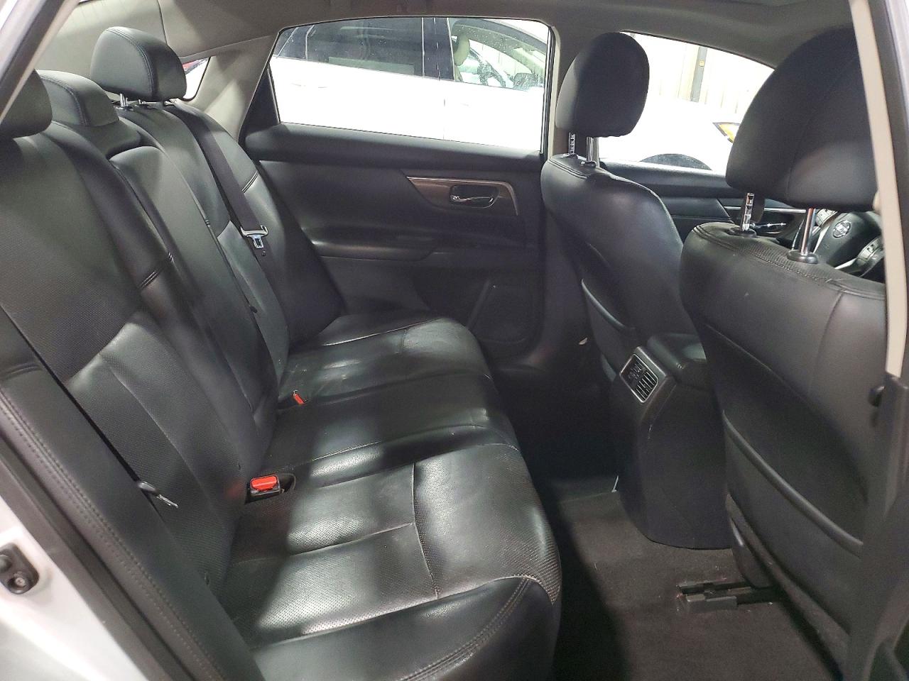 2015 Nissan Altima 2.5 Sl Silver vin: 1N4AL3AP7FN892354