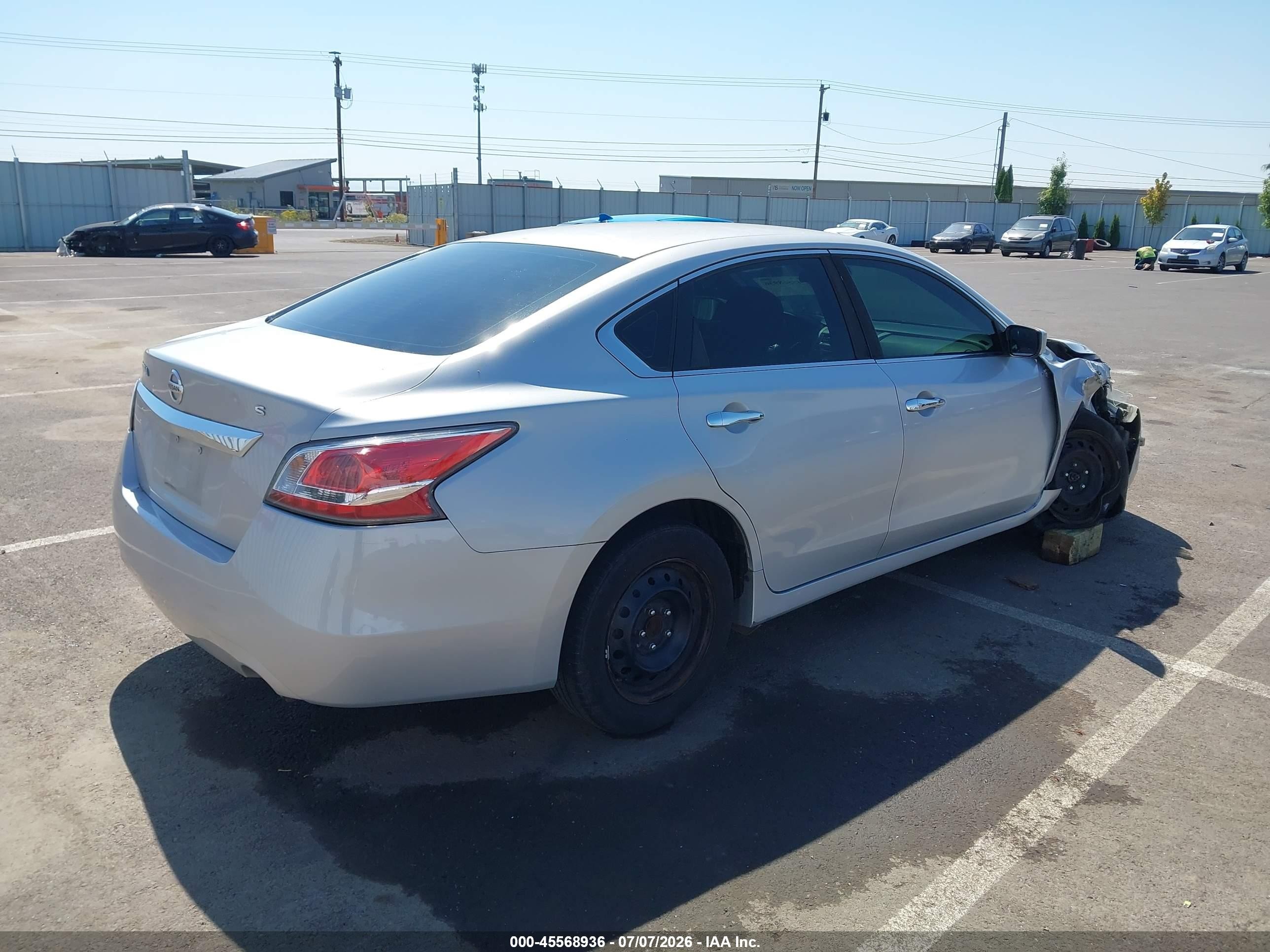 2015 Nissan Altima 2.5/2.5 S/2.5 Sl/2.5 Sv Silver vin: 1N4AL3AP7FN923201