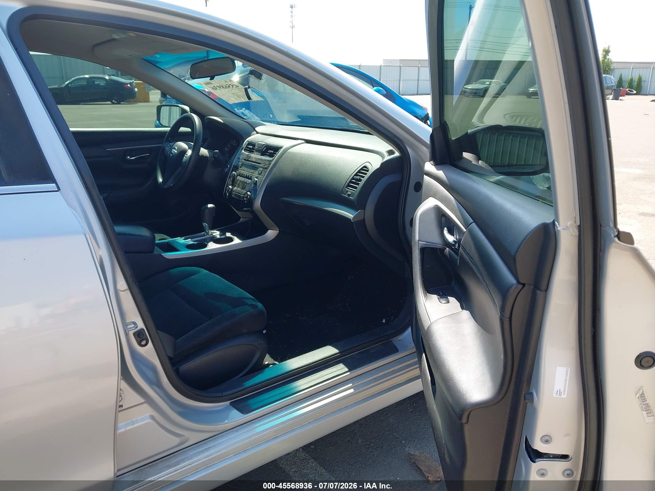 2015 Nissan Altima 2.5/2.5 S/2.5 Sl/2.5 Sv Silver vin: 1N4AL3AP7FN923201