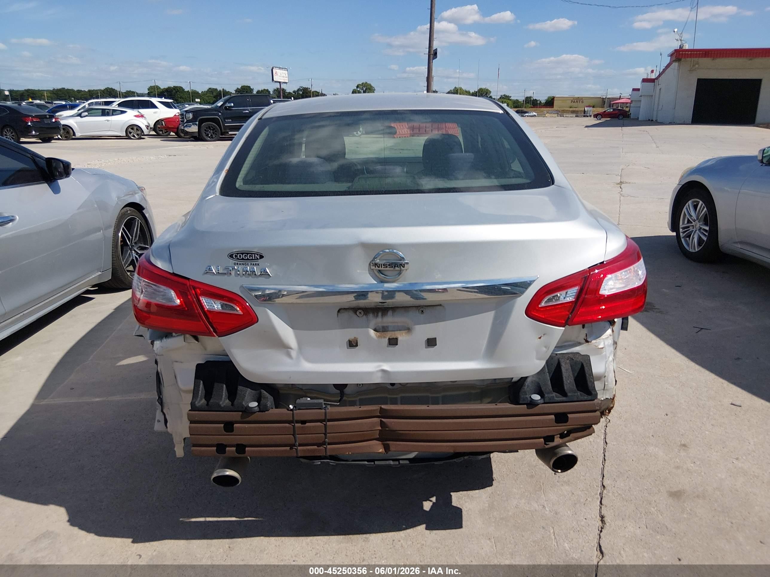 2016 Nissan Altima 2.5/2.5 S/2.5 Sl/2.5 Sr/2.5 Sv Silver vin: 1N4AL3AP7GC234790