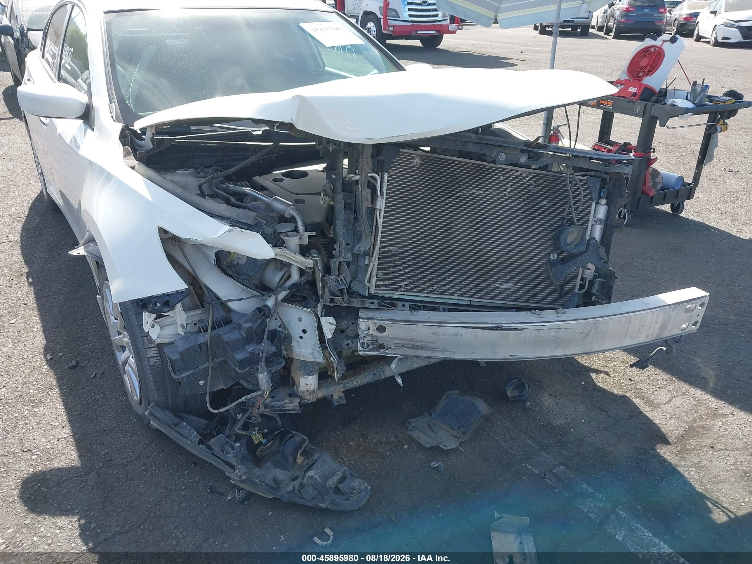 2016 Nissan Altima 2.5 S White vin: 1N4AL3AP7GC283701