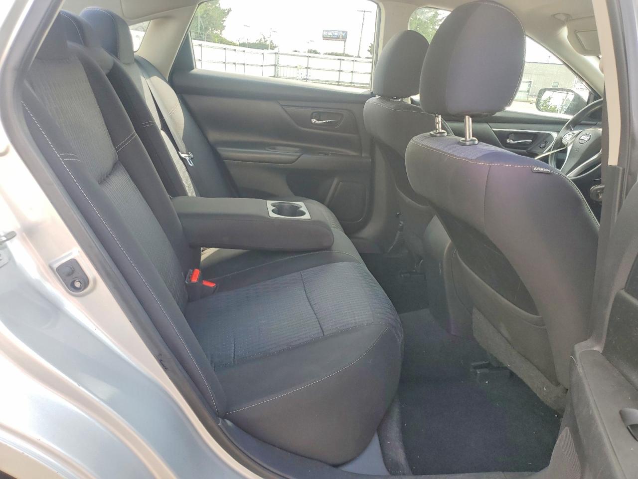 2016 Nissan Altima 2.5 S Silver vin: 1N4AL3AP7GN322596