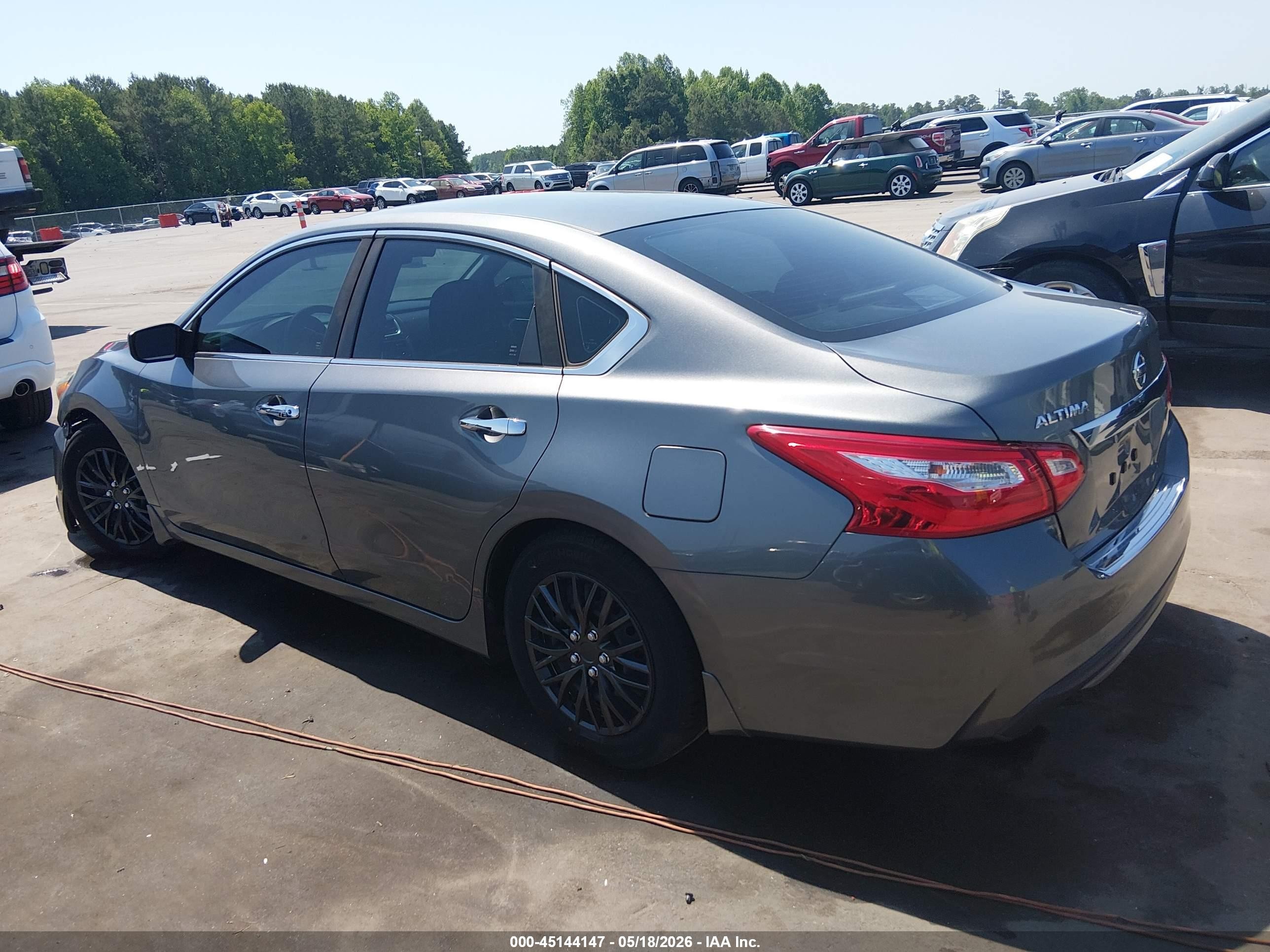 2017 Nissan Altima 2.5 S Gray vin: 1N4AL3AP7HC124081