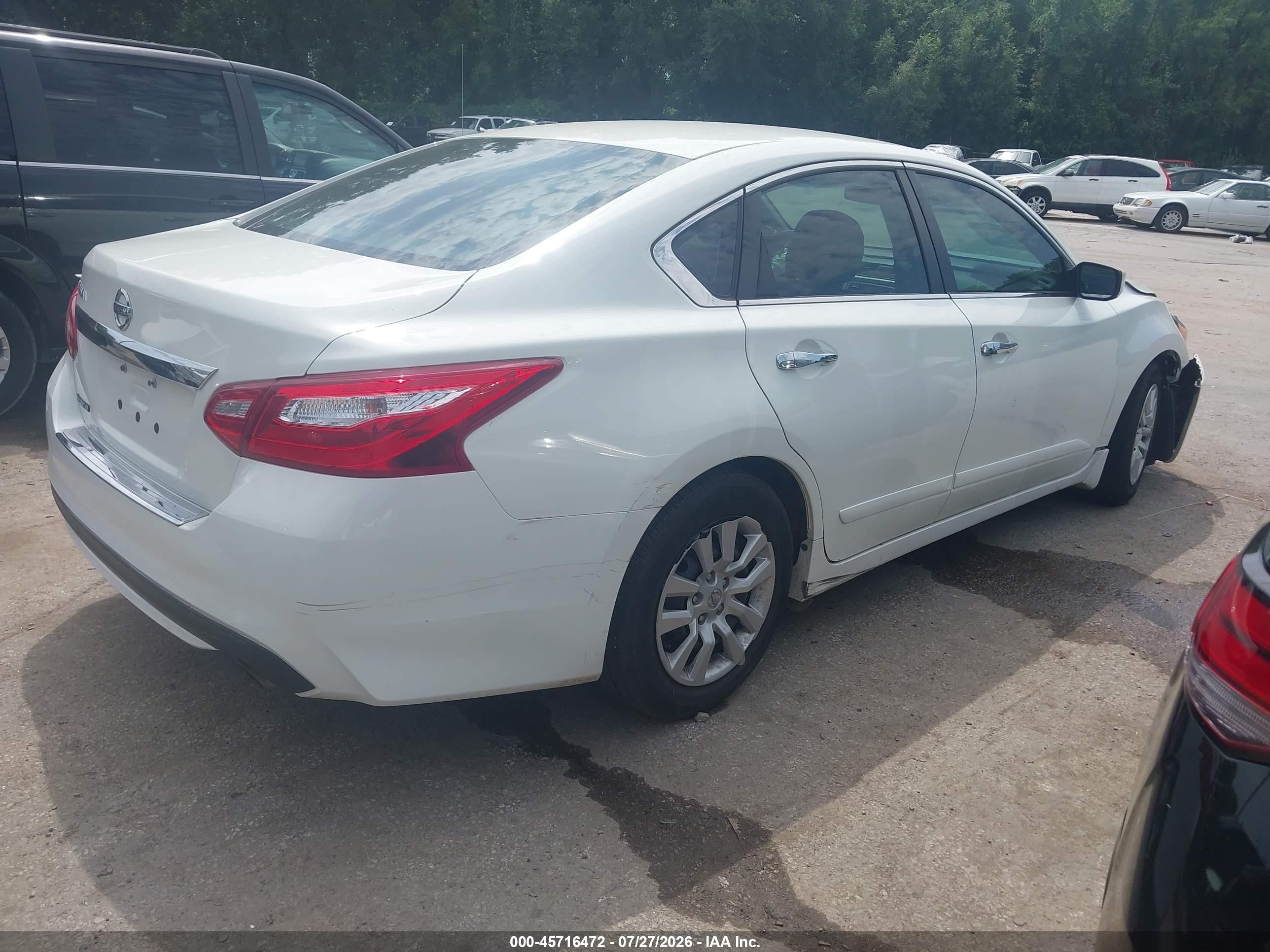 2017 Nissan Altima 2.5 S White vin: 1N4AL3AP7HC249274
