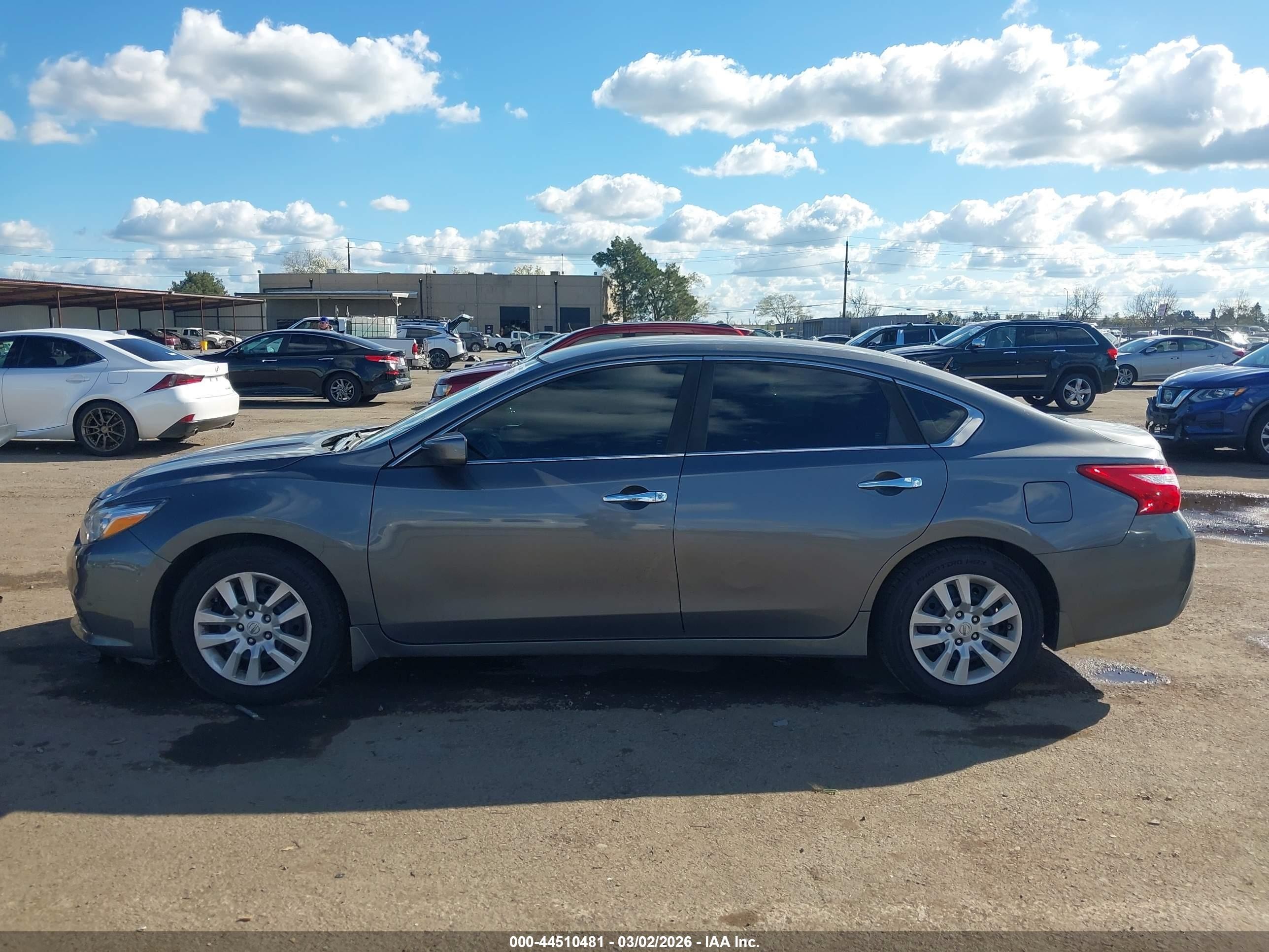 2017 Nissan Altima 2.5 S Gray vin: 1N4AL3AP7HC273736