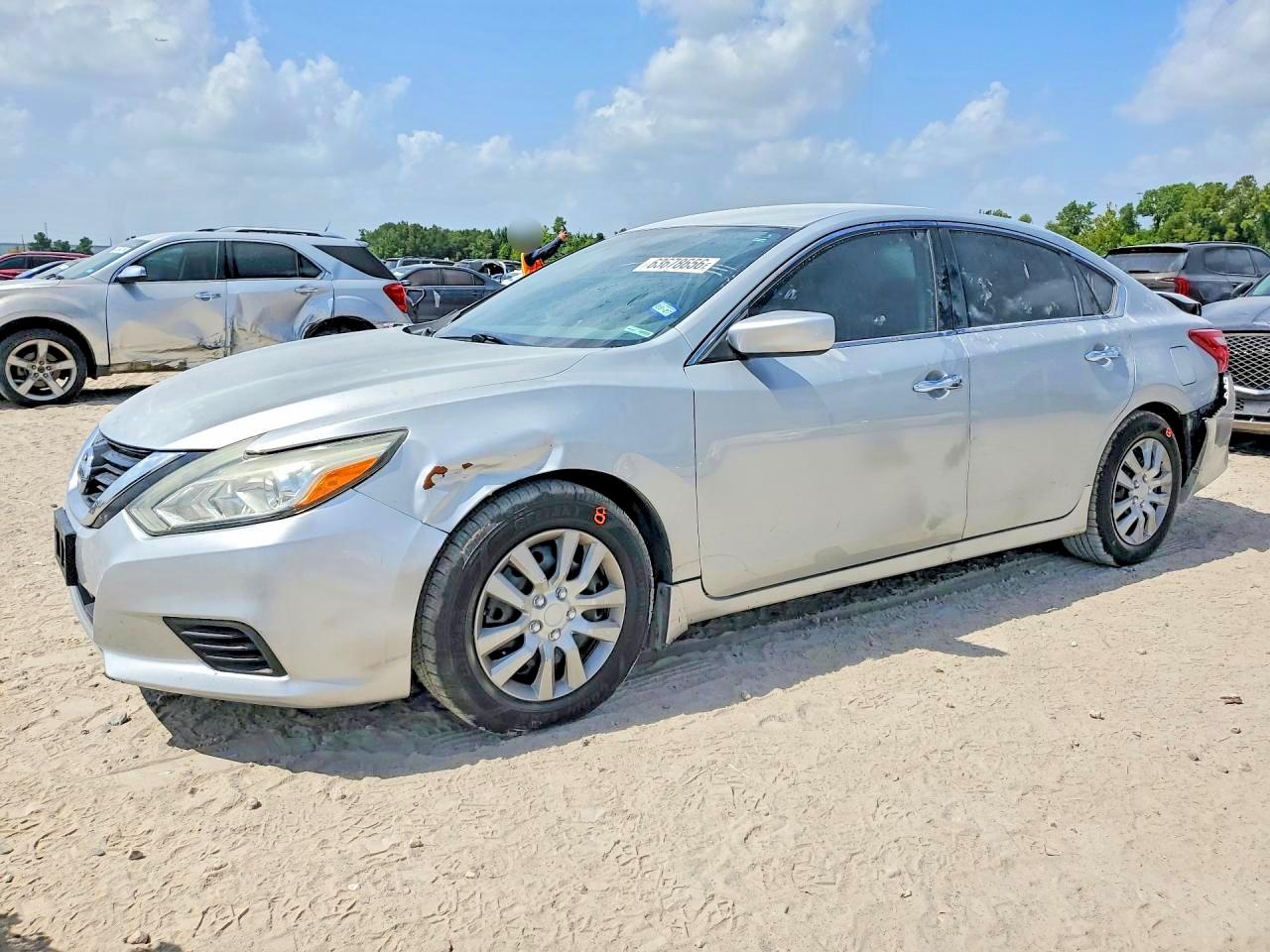 2017 Nissan Altima 2.5 S Silver vin: 1N4AL3AP7HN344485