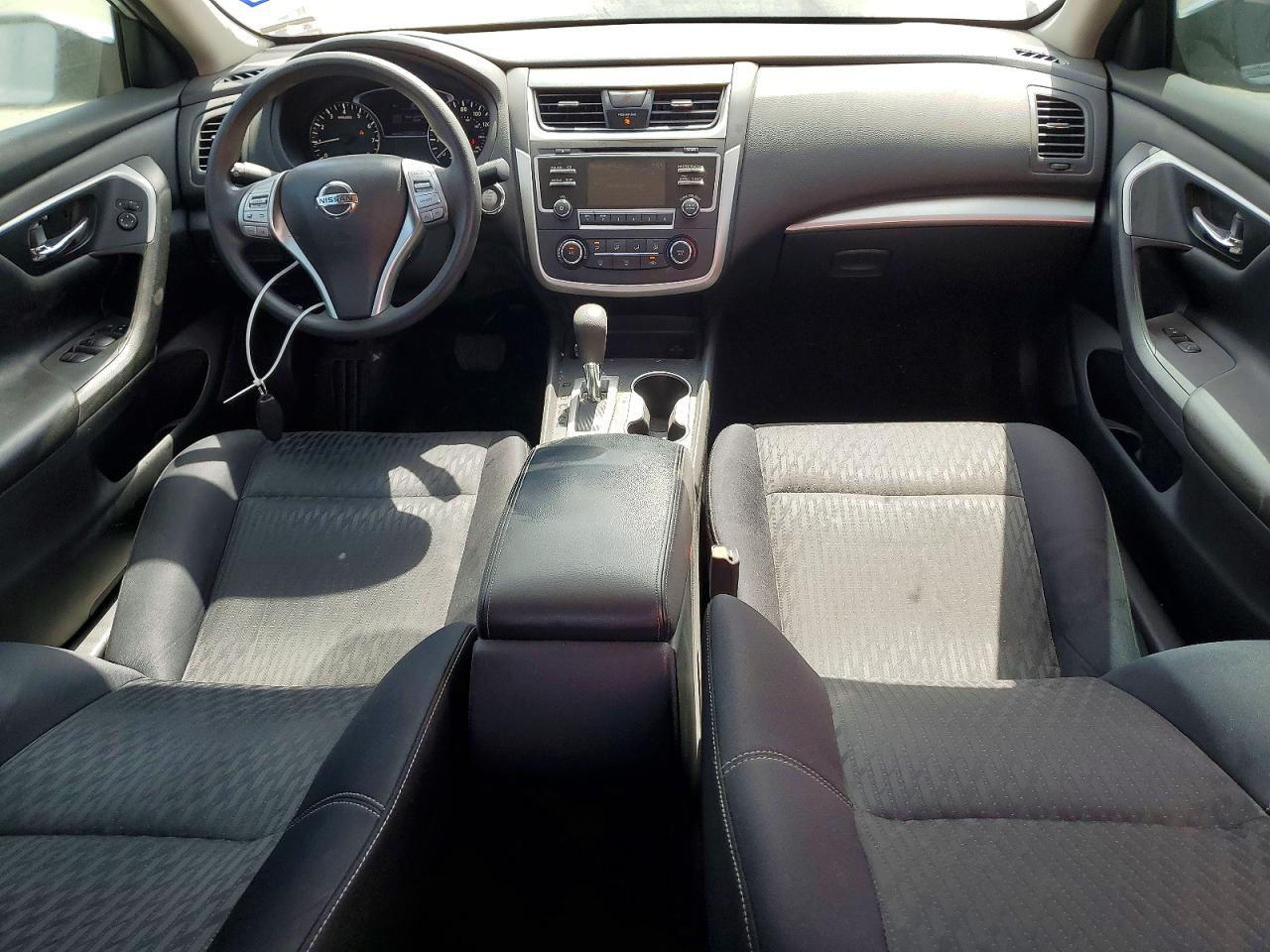 2017 Nissan Altima 2.5 S Серебряный vin: 1N4AL3AP7HN344485
