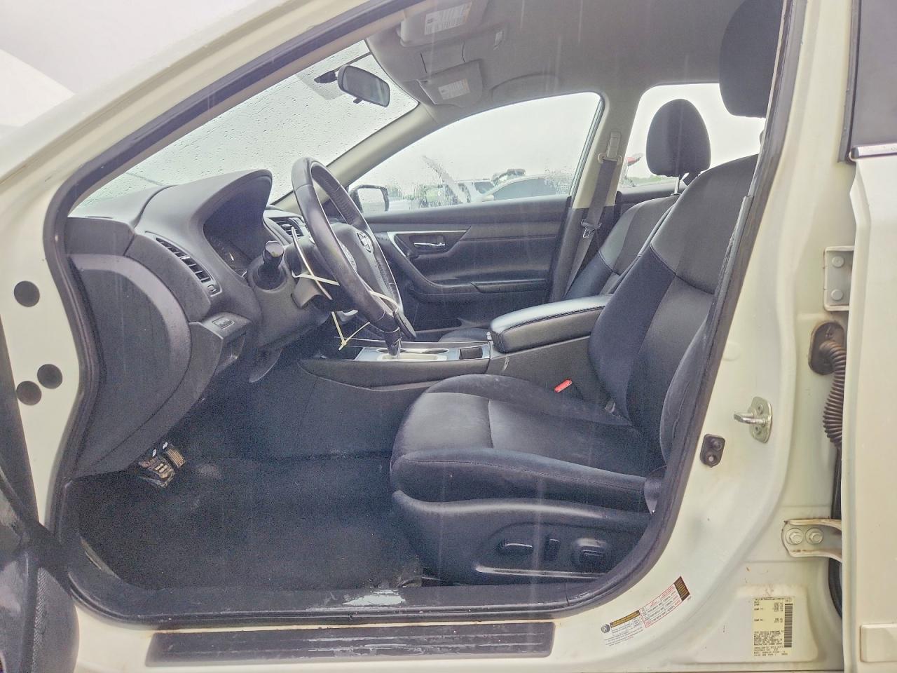 2018 Nissan Altima White vin: 1N4AL3AP7JC101325