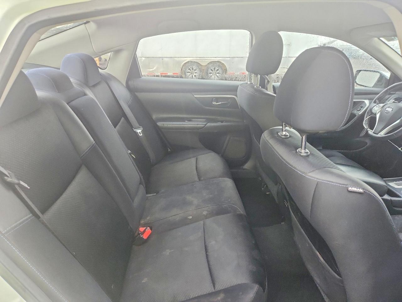 2018 Nissan Altima White vin: 1N4AL3AP7JC101325