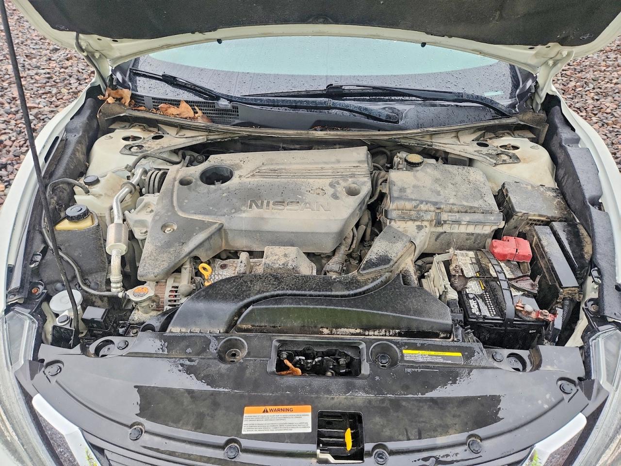 2018 Nissan Altima White vin: 1N4AL3AP7JC101325