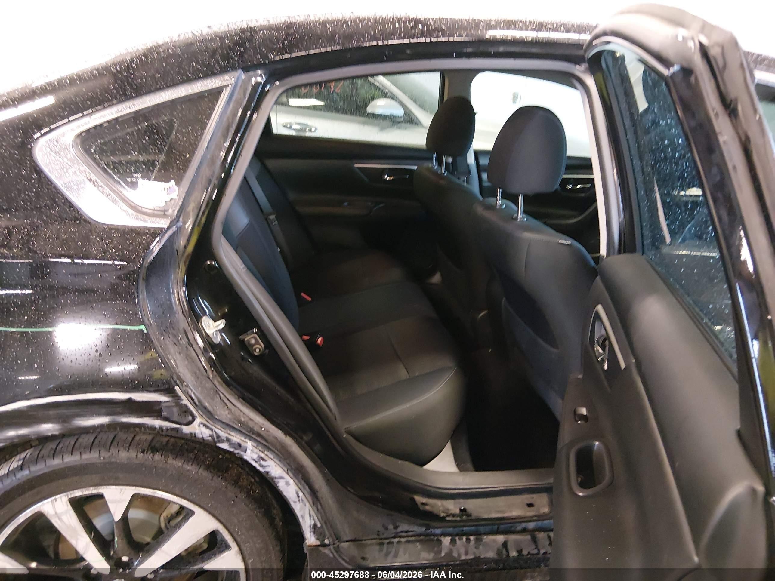 2018 Nissan Altima 2.5 Sr Черный vin: 1N4AL3AP7JC121803