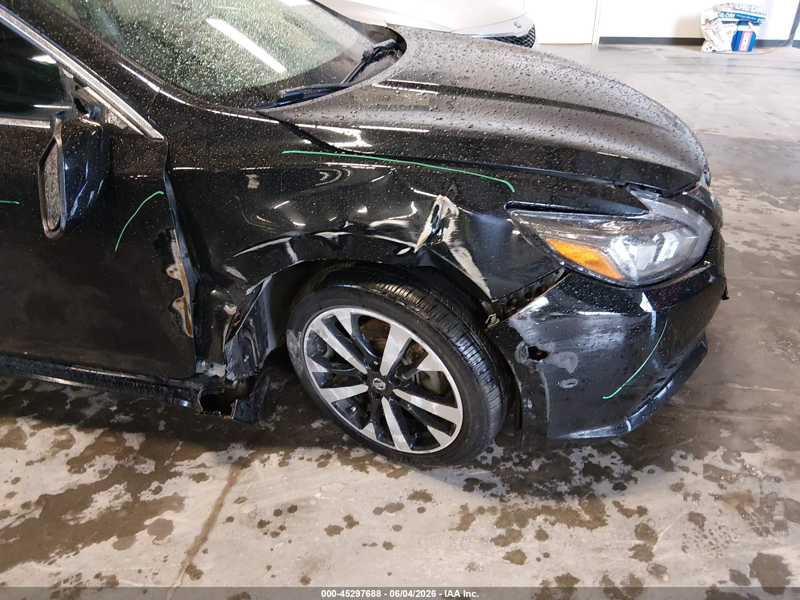 2018 Nissan Altima 2.5 Sr Черный vin: 1N4AL3AP7JC121803