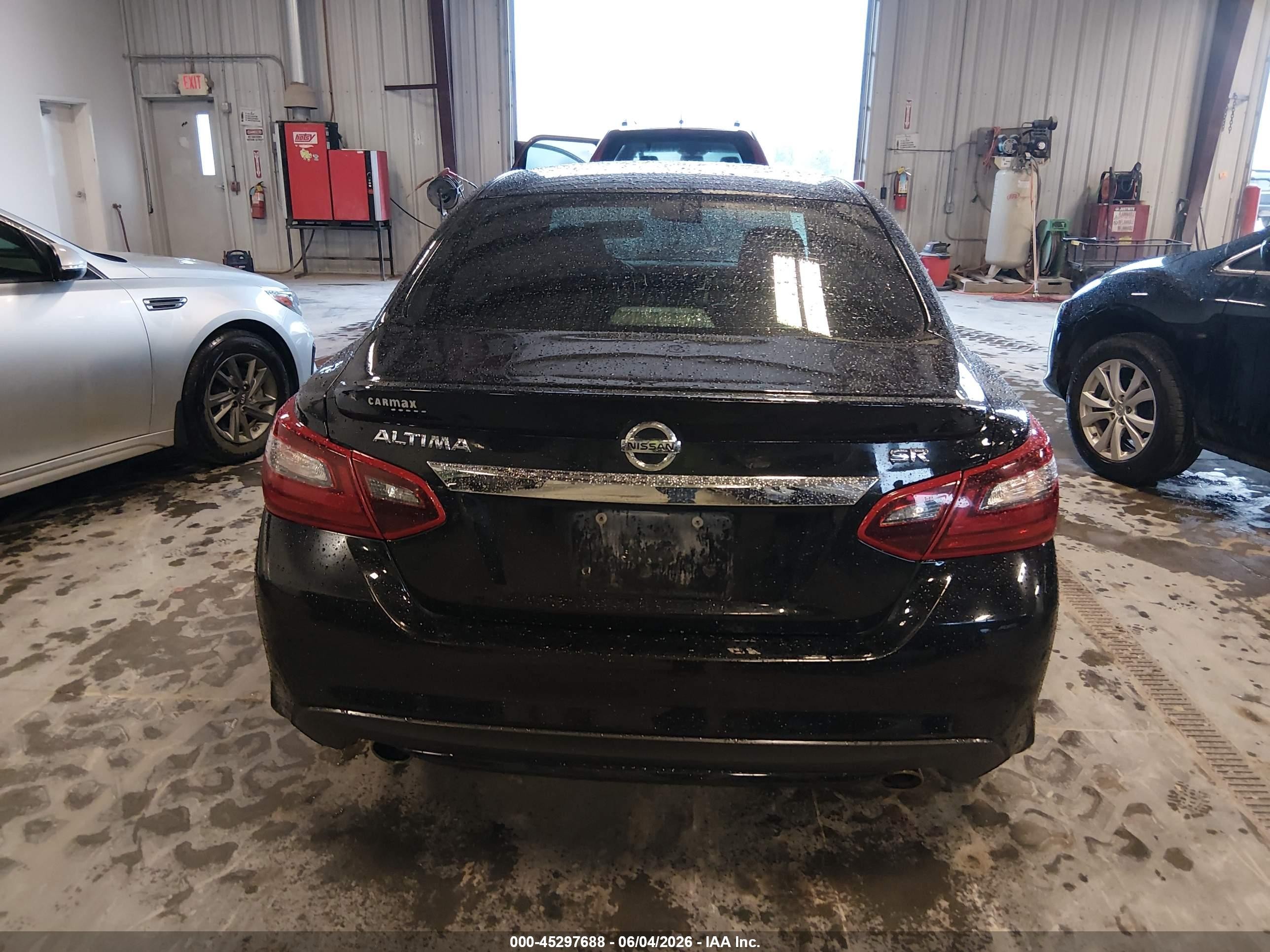 2018 Nissan Altima 2.5 Sr Черный vin: 1N4AL3AP7JC121803