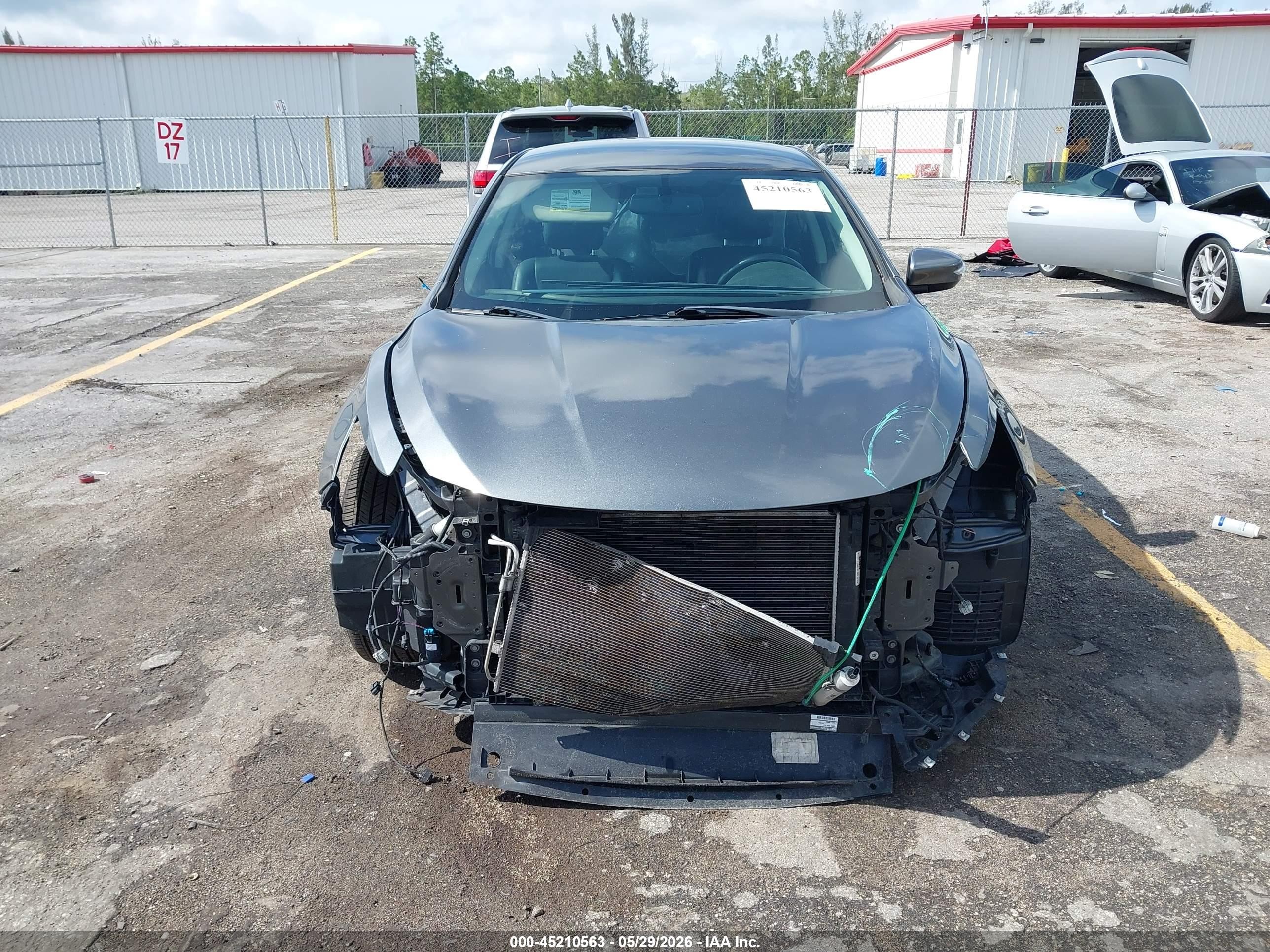 2018 Nissan Altima 2.5 Sl Gray vin: 1N4AL3AP7JC163971
