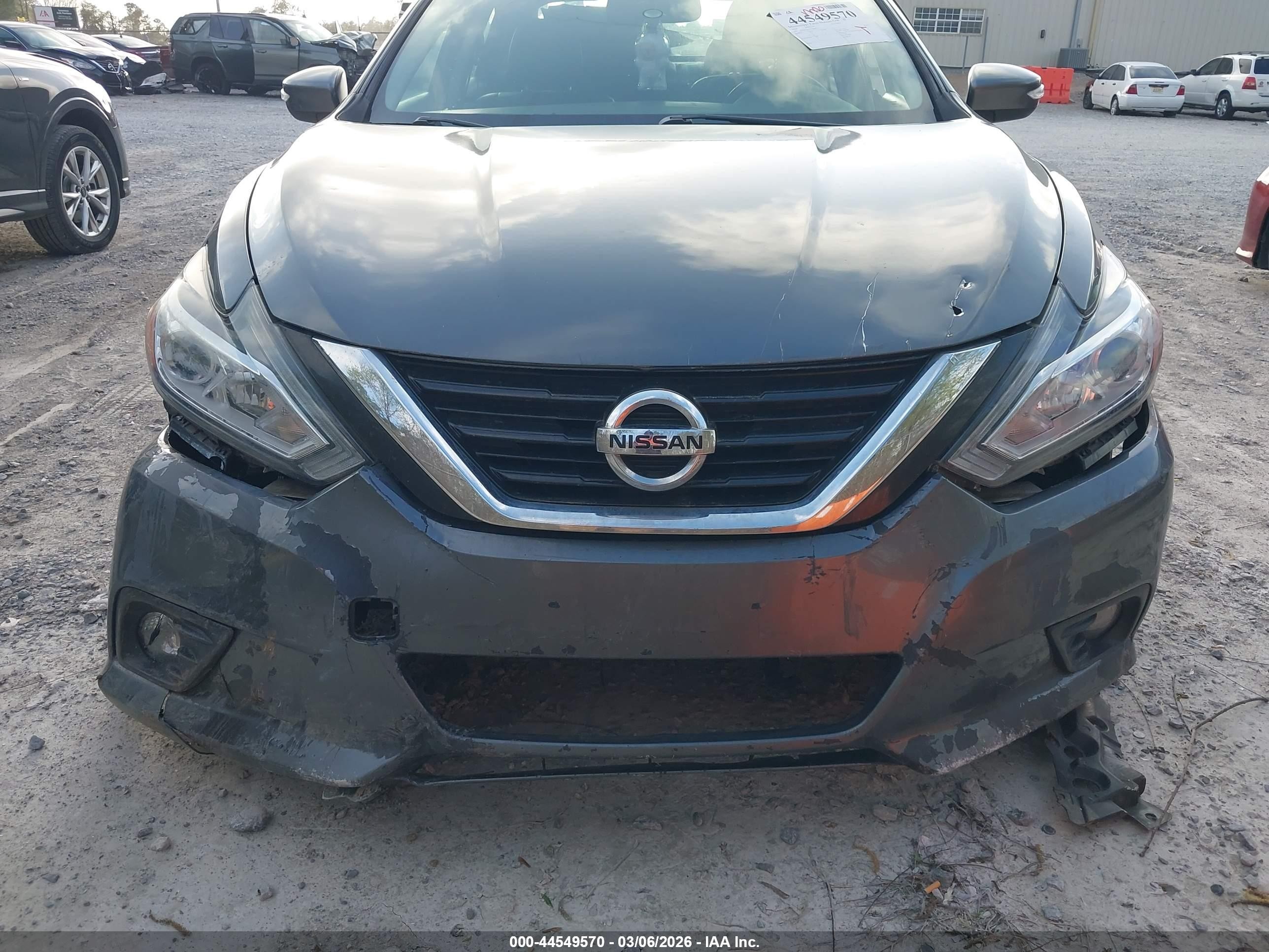 2018 Nissan Altima 2.5 Sl Gray vin: 1N4AL3AP7JC204423
