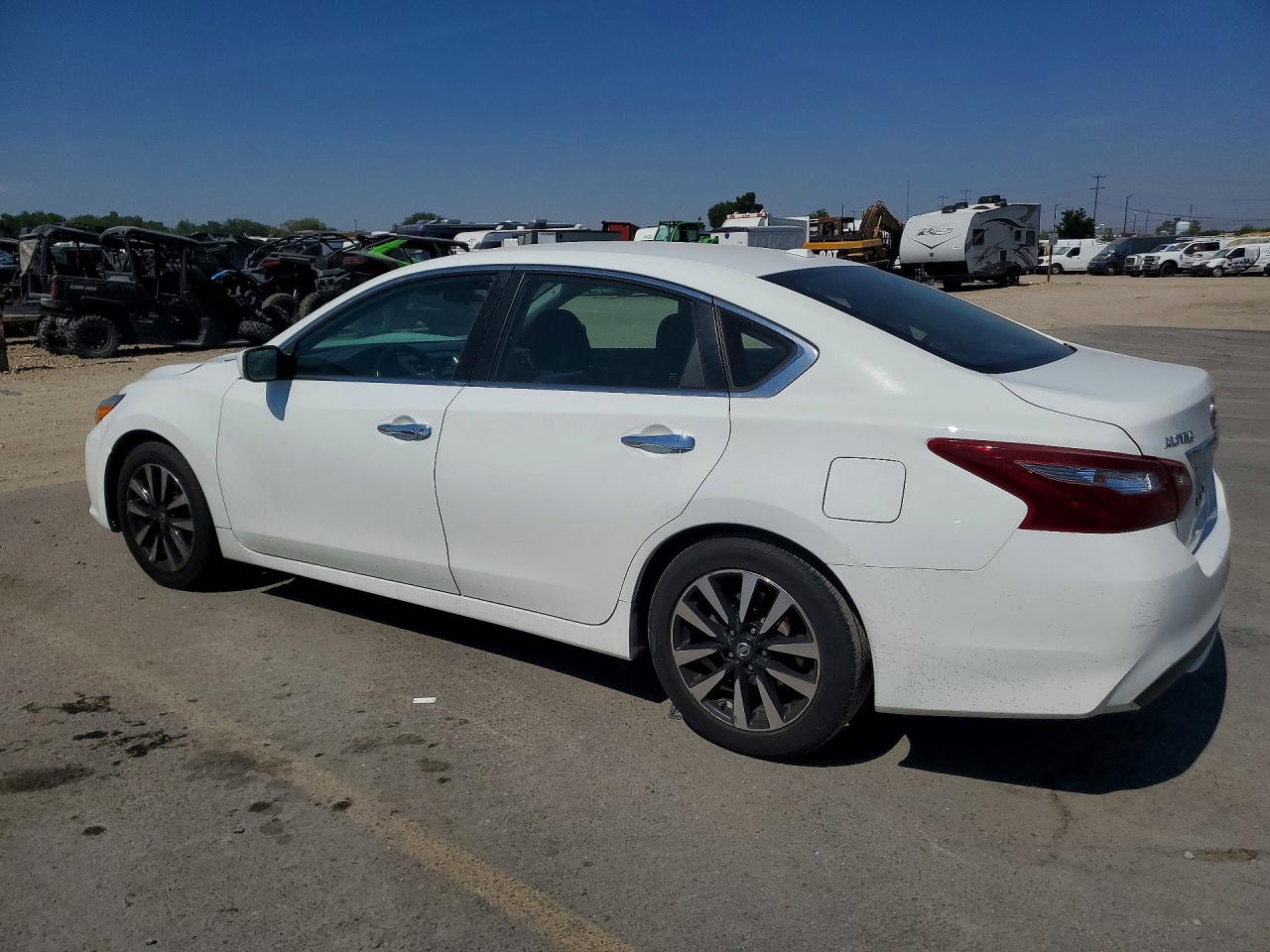 2018 Nissan Altima 2.5 Sv White vin: 1N4AL3AP7JC214952