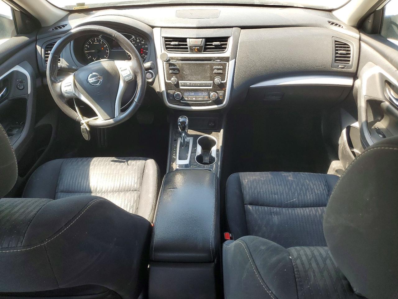 2018 Nissan Altima 2.5 Sv White vin: 1N4AL3AP7JC214952