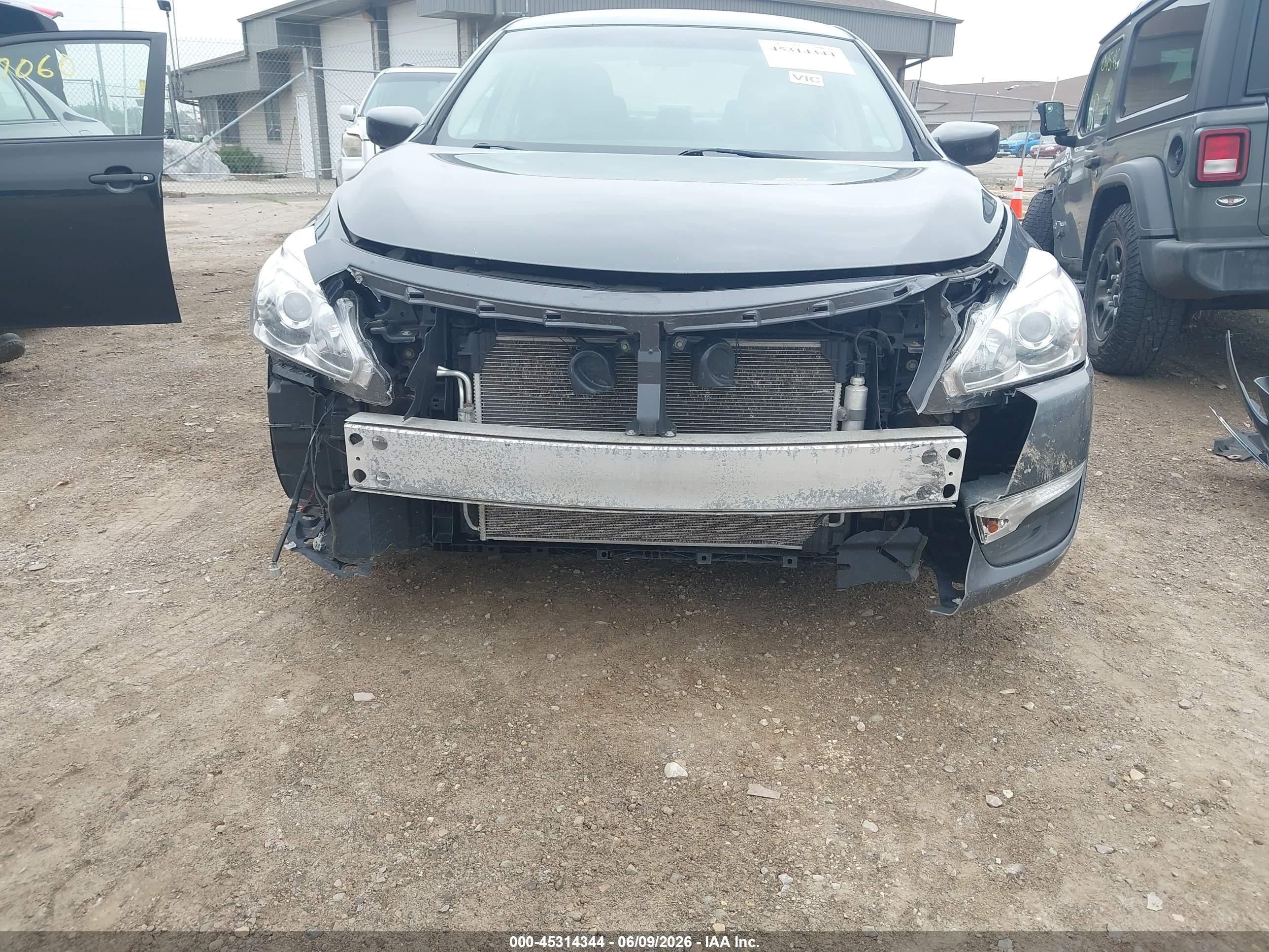 2013 Nissan Altima 2.5 S Серый vin: 1N4AL3AP8DC103802