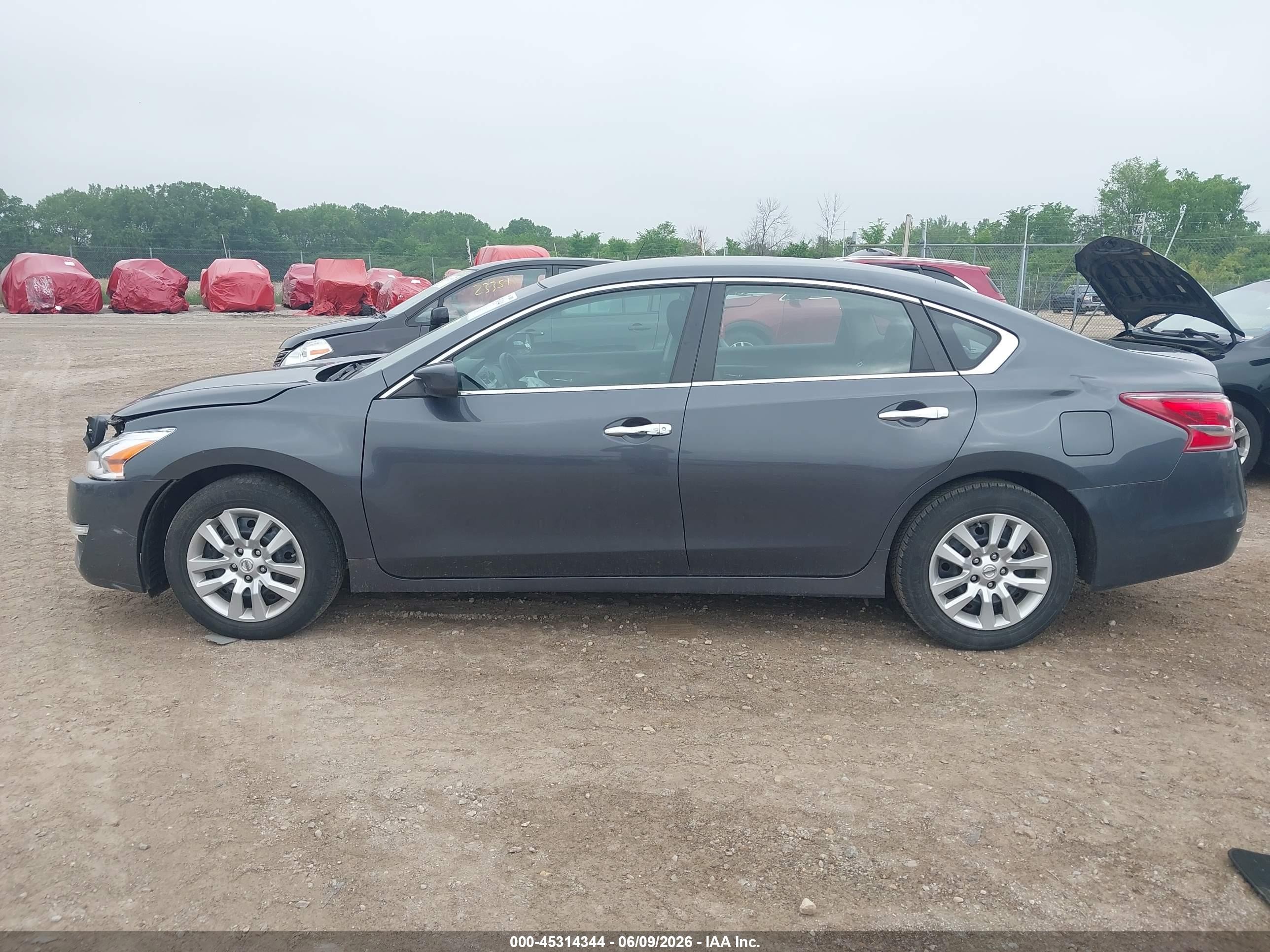 2013 Nissan Altima 2.5 S Серый vin: 1N4AL3AP8DC103802