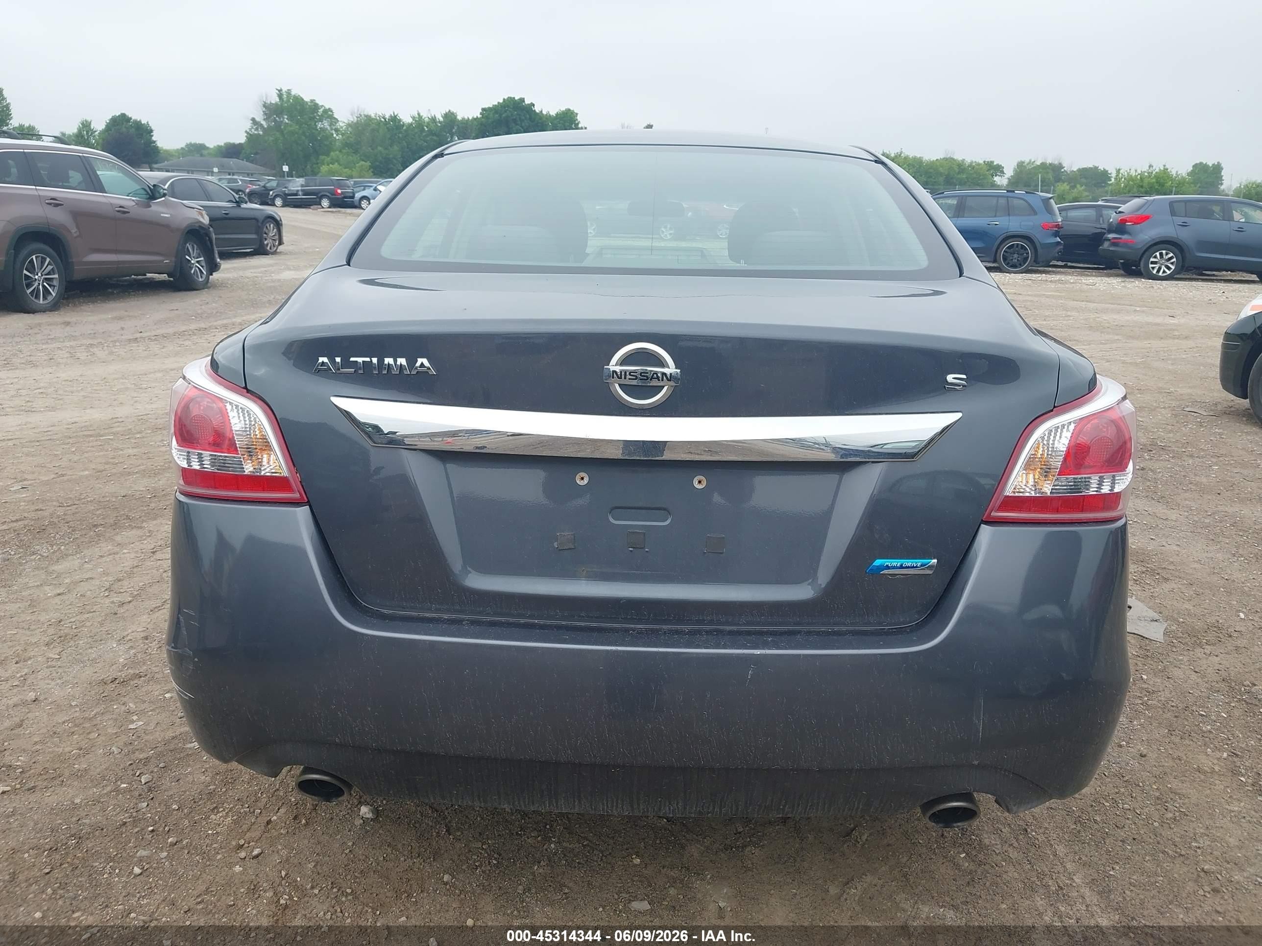 2013 Nissan Altima 2.5 S Серый vin: 1N4AL3AP8DC103802