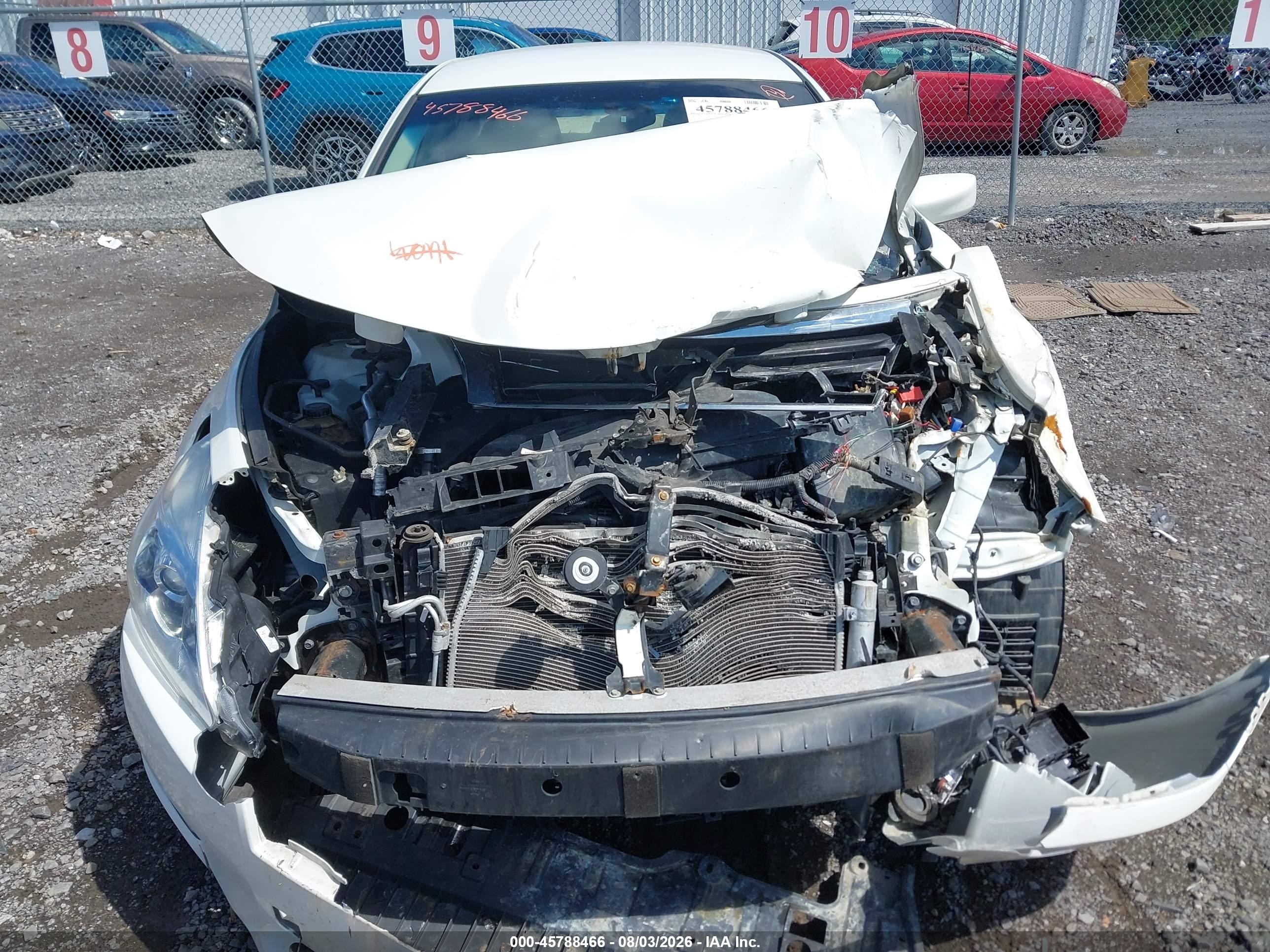 2013 Nissan Altima 2.5 S White vin: 1N4AL3AP8DC108451