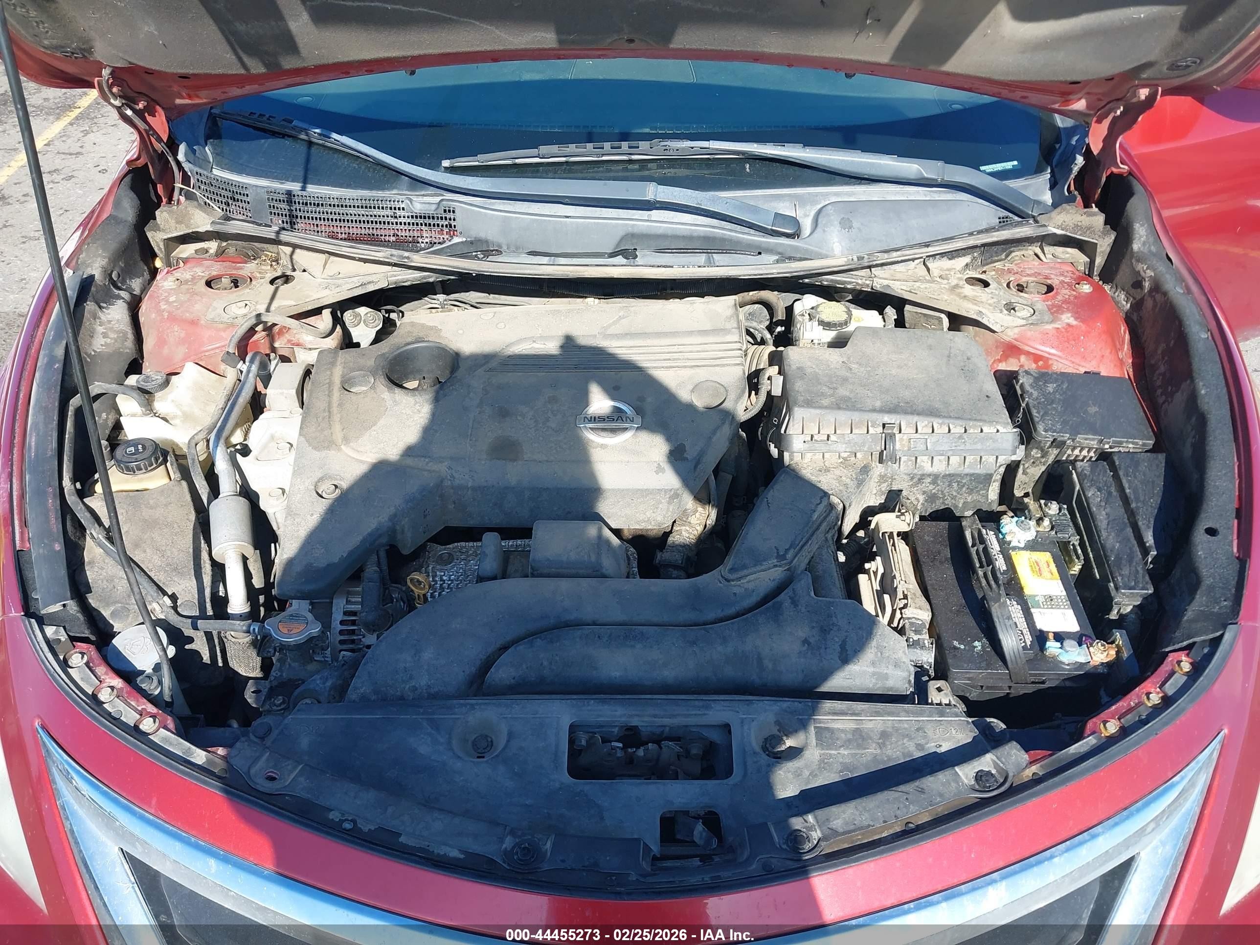 2013 Nissan Altima 2.5 S Red vin: 1N4AL3AP8DC110362