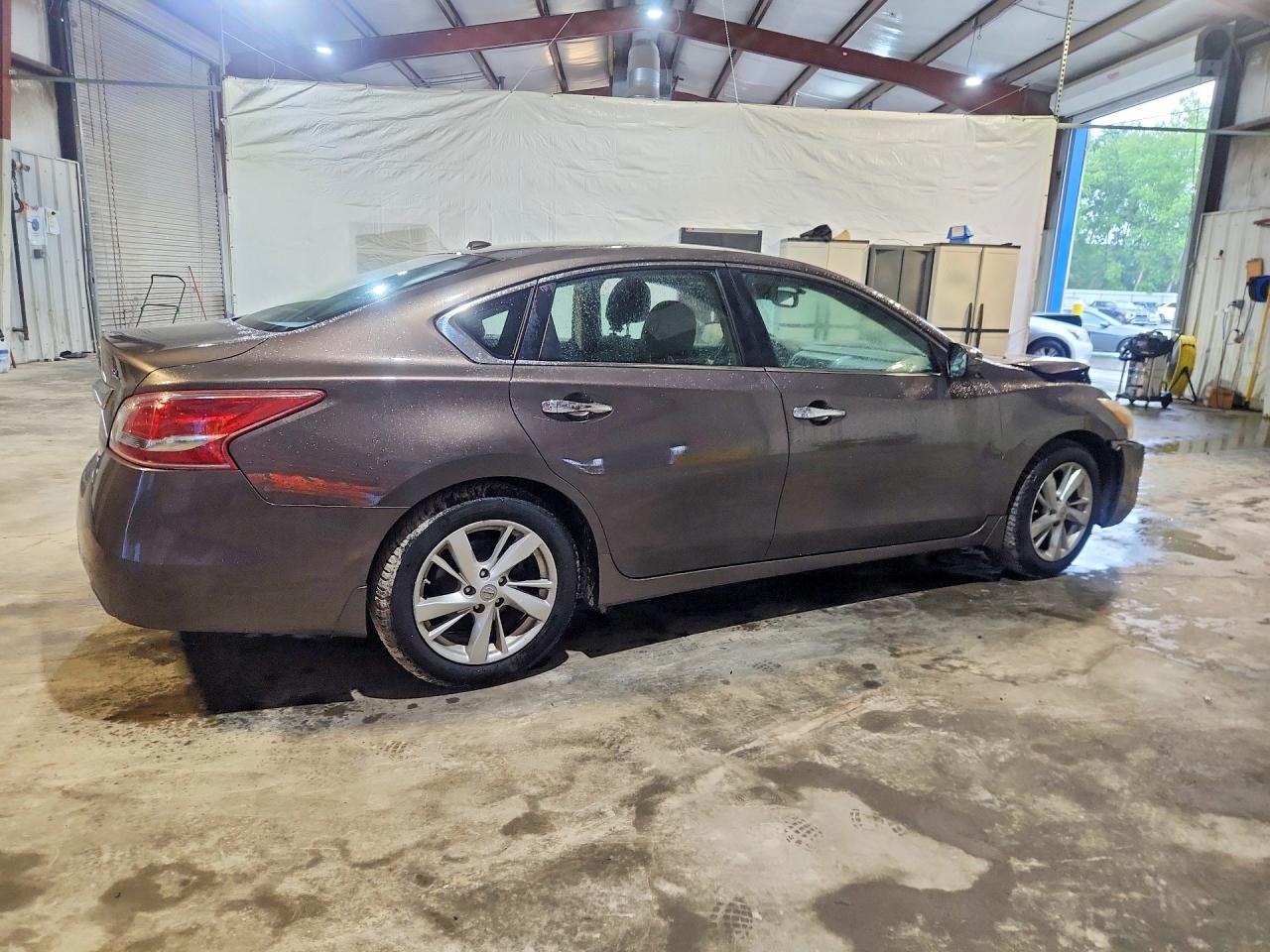 2013 Nissan Altima 2.5 Tan vin: 1N4AL3AP8DC120082