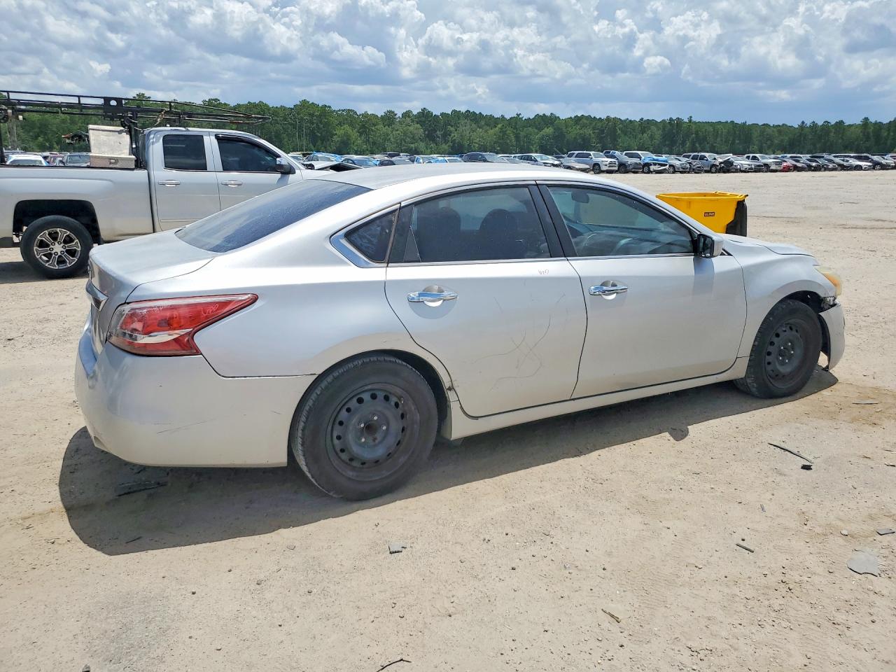 2013 Nissan Altima Silver vin: 1N4AL3AP8DC144690
