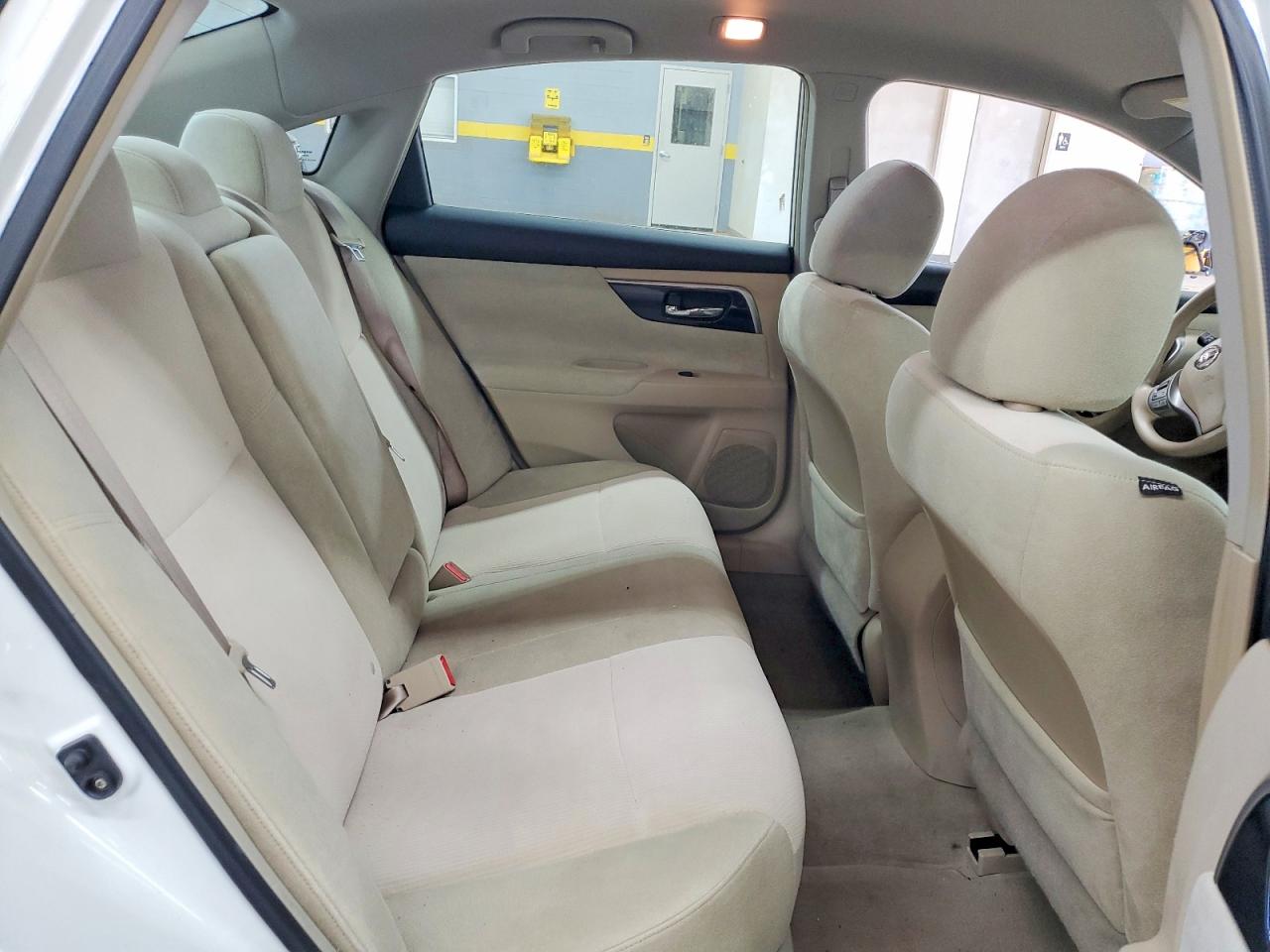 2013 Nissan Altima 2.5 White vin: 1N4AL3AP8DC155981