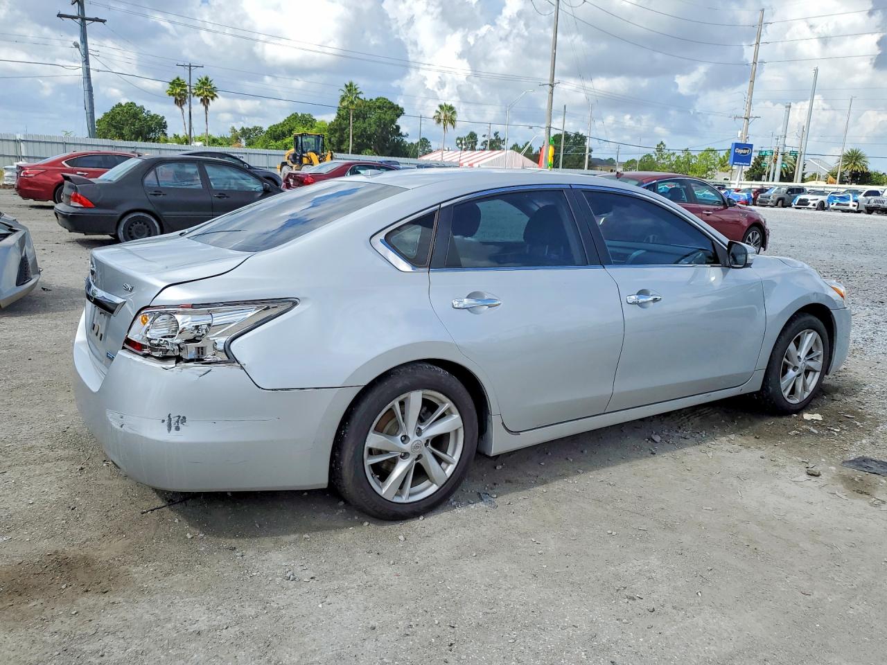 2013 Nissan Altima 2.5 Silver vin: 1N4AL3AP8DC183912