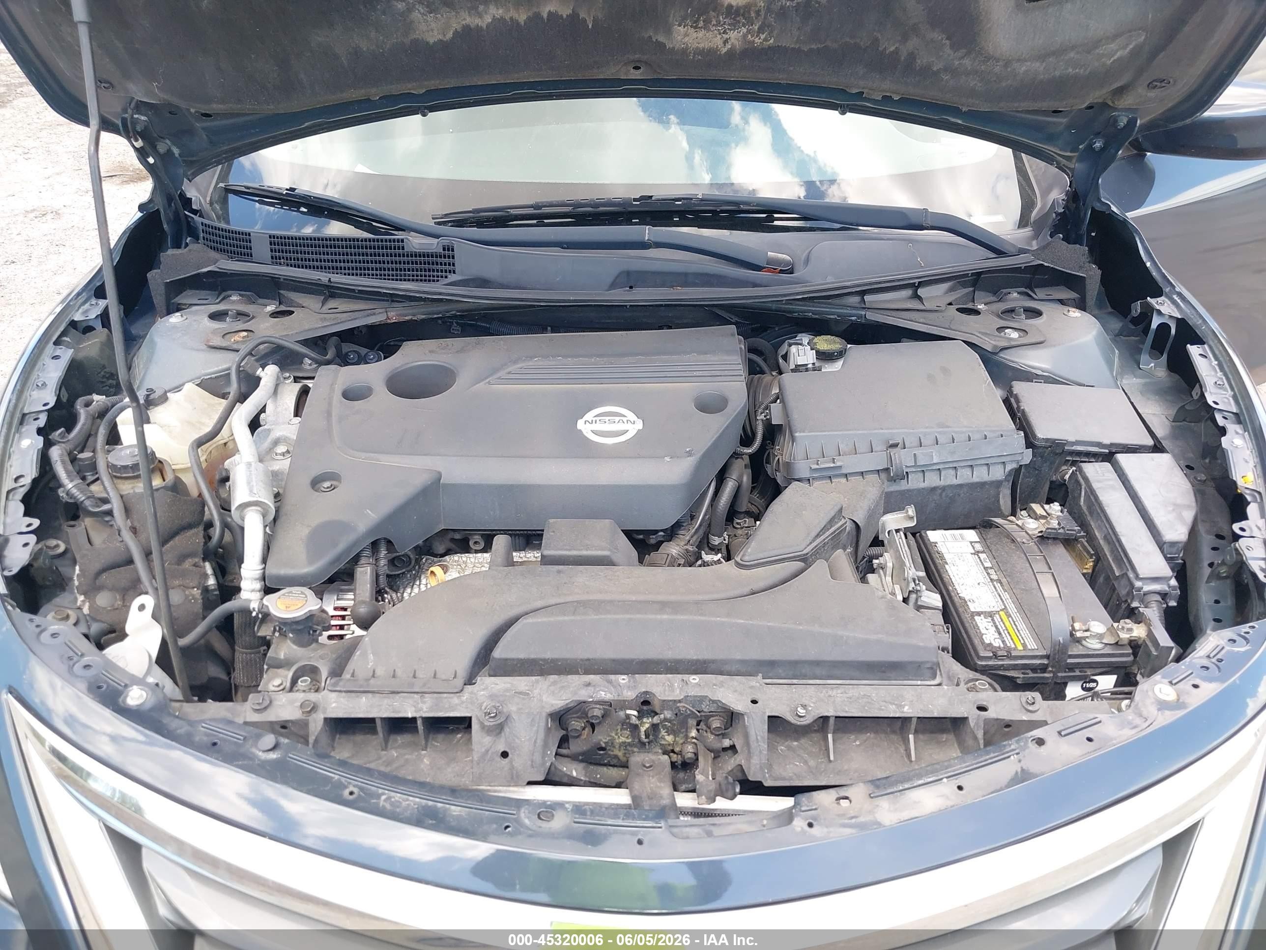 2013 Nissan Altima 2.5 S Gray vin: 1N4AL3AP8DC216763